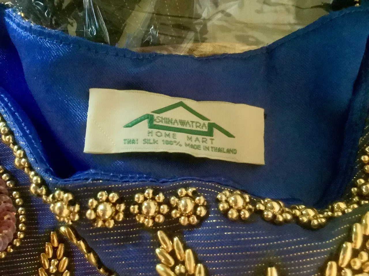 Billede 7 - Smuk selskabsdragt i Thai silke.