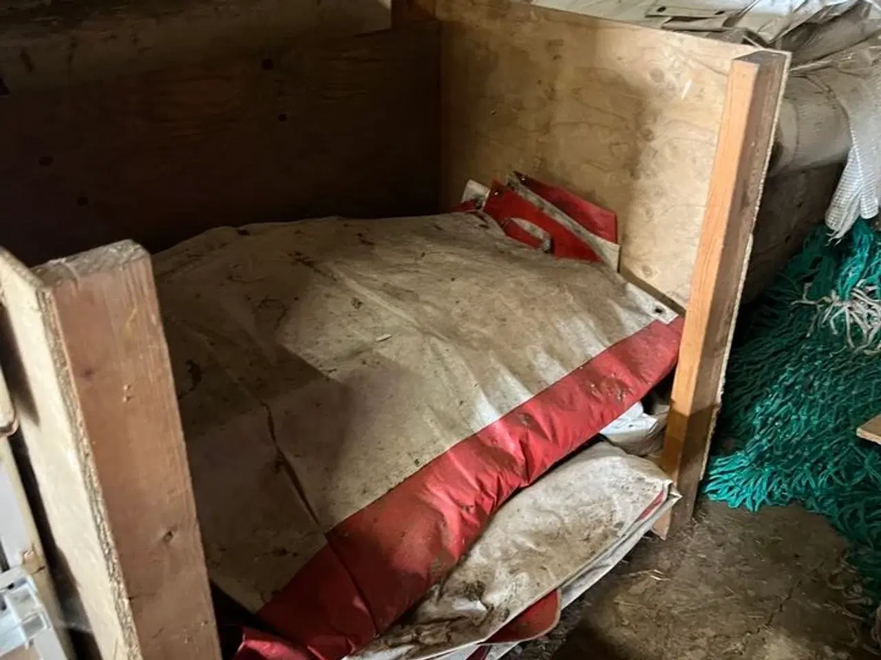 Billede 18 - Stole, partytelte/pavillioner, køleskabe, friture m.v. (se billeder)