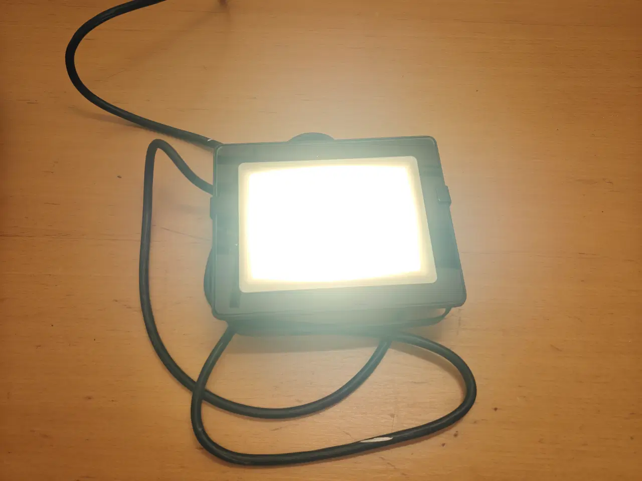 Billede 2 - Arbejdslampe 30W