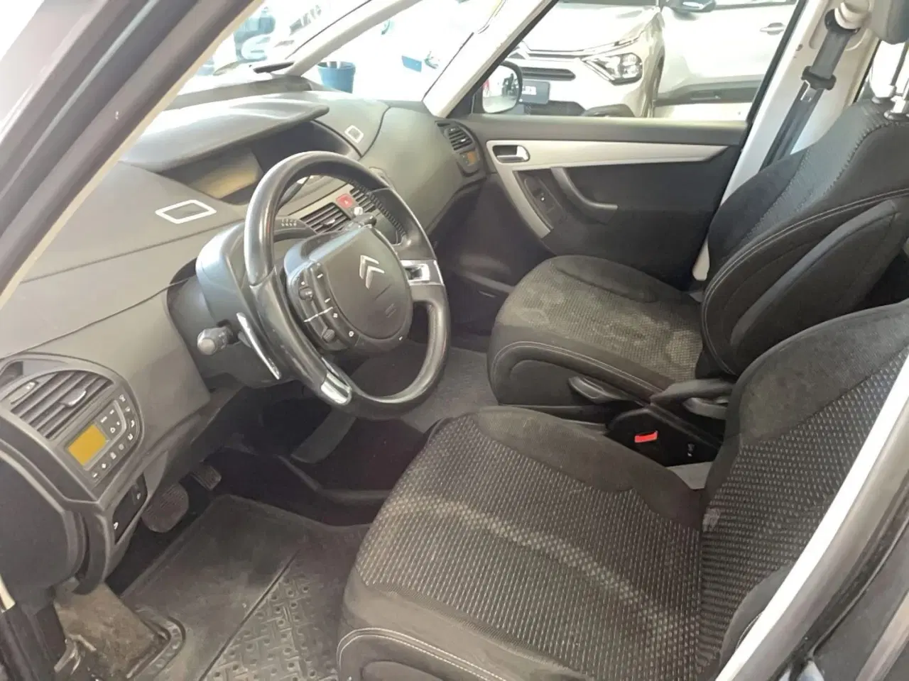 Billede 9 - Citroën C4 Picasso 1,6 HDI VTR Plus E6G 110HK 6g Aut.