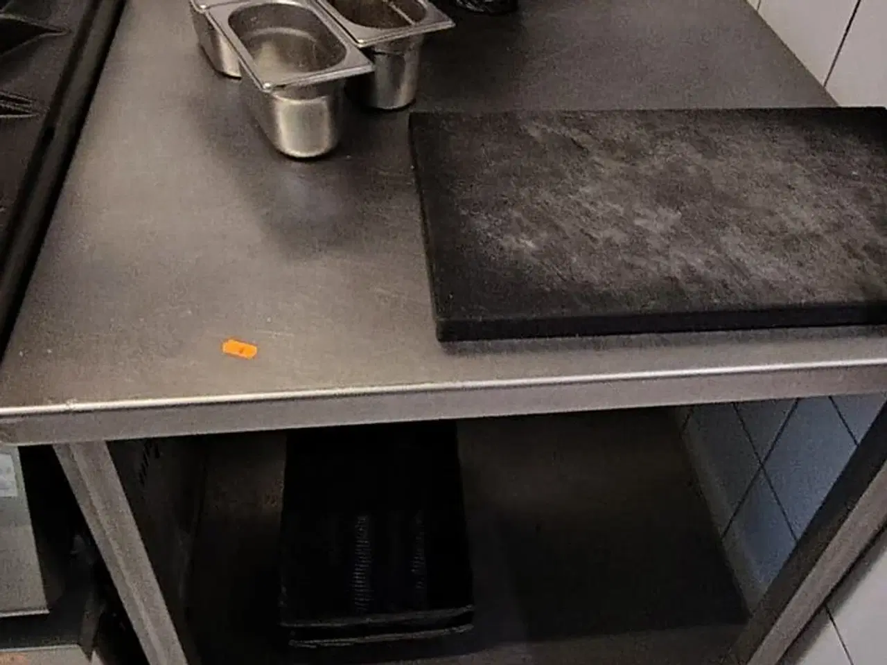 Billede 2 - Stålbord