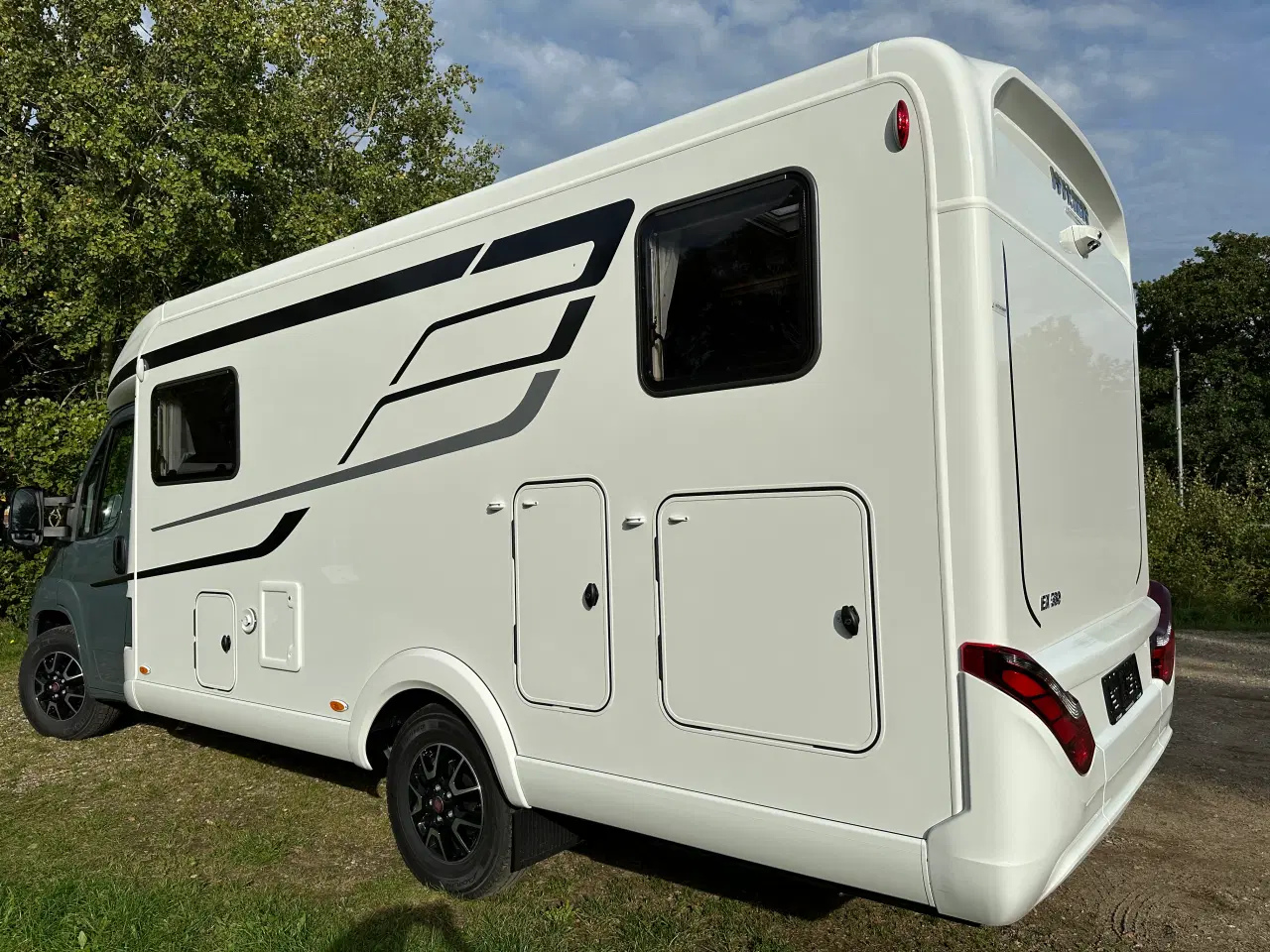 Billede 12 - VOGN 8 | HYMER EXSIS T580 | Autocamper udlejes