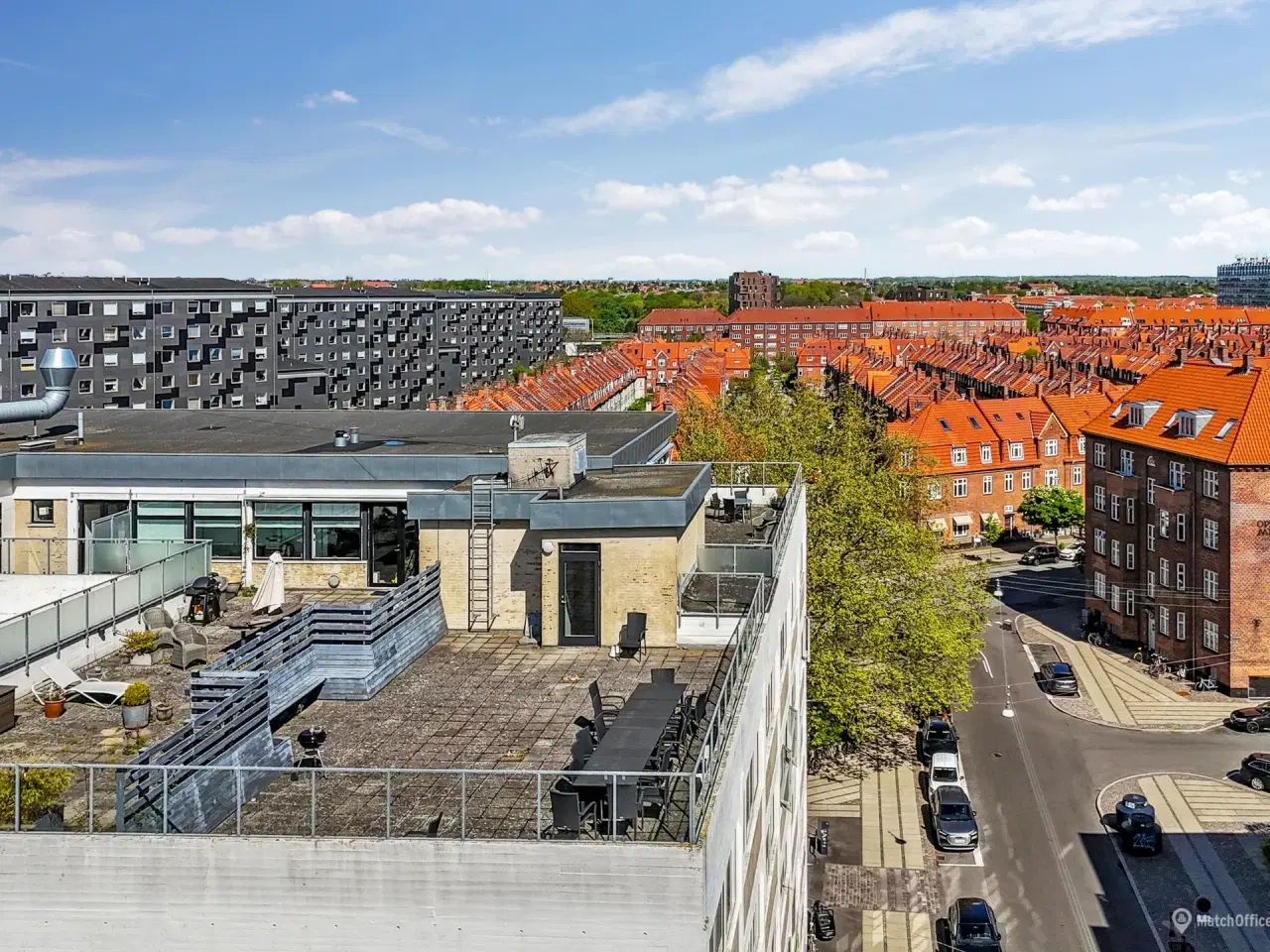 Billede 2 - Nyistandsat kontor på tilgængelig lokation