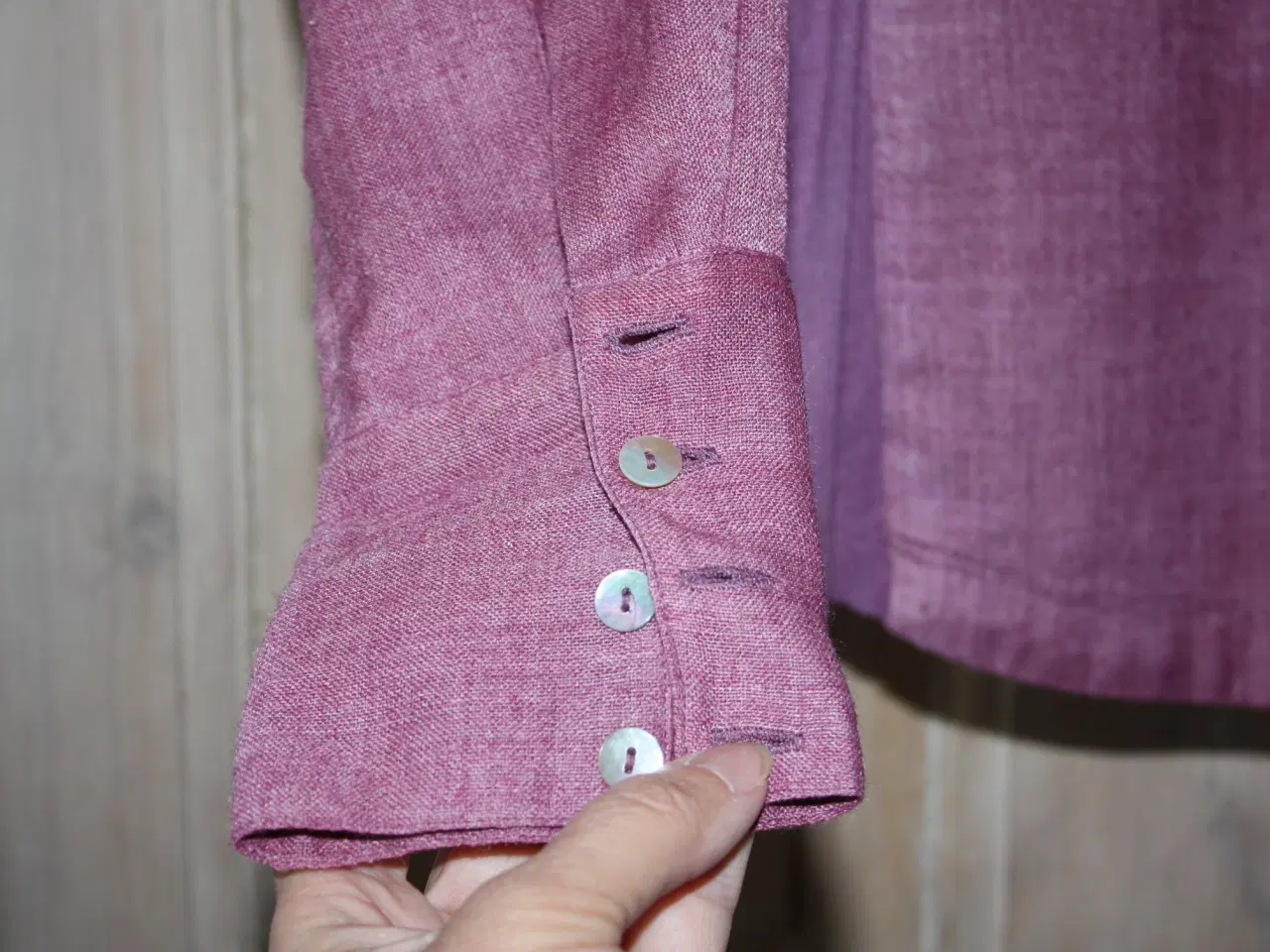 Billede 4 - Plus Fine bluse str. M 55% polyester 45% wool