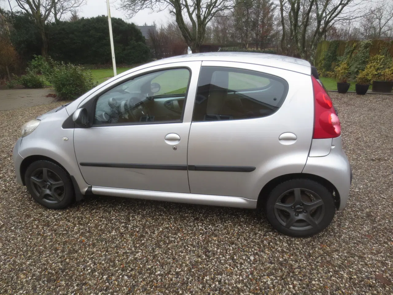 Billede 10 - Peugeot 107 1.0 i År 2008 Synet.