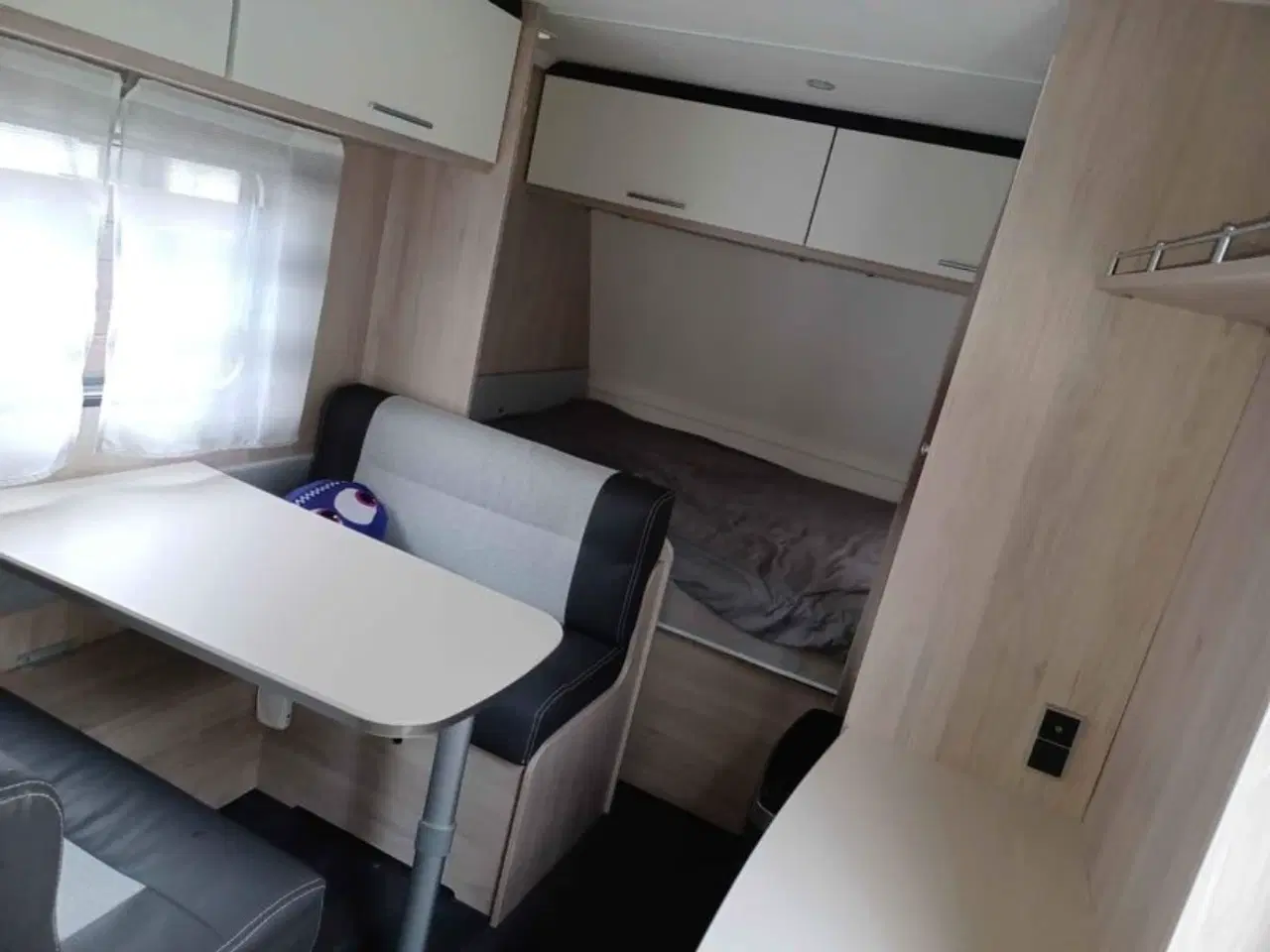 Billede 7 - Caravelair Alba 400 campingvogn – 2021, fremragend