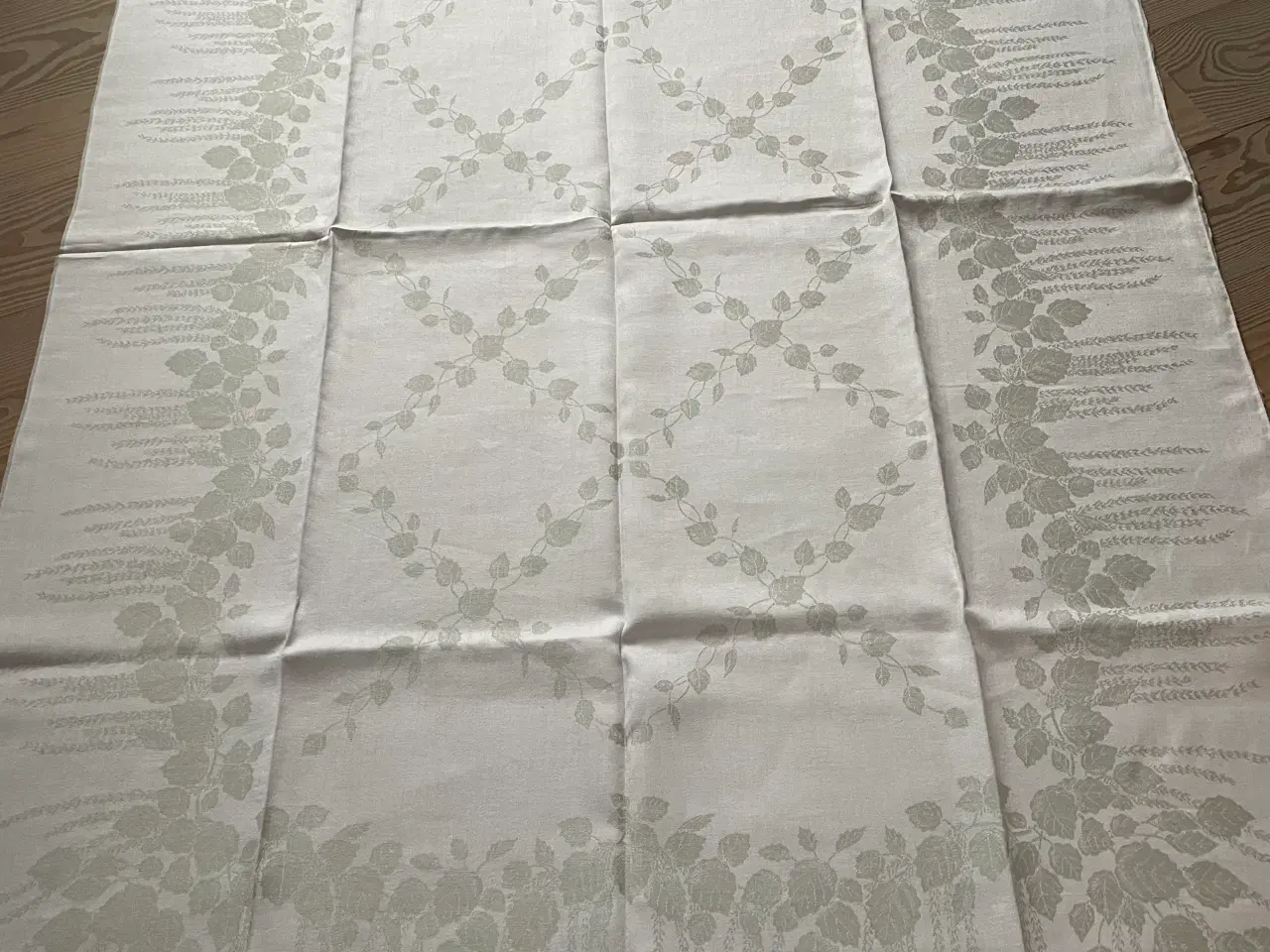 Billede 1 - Dug damaskvævet 135x220