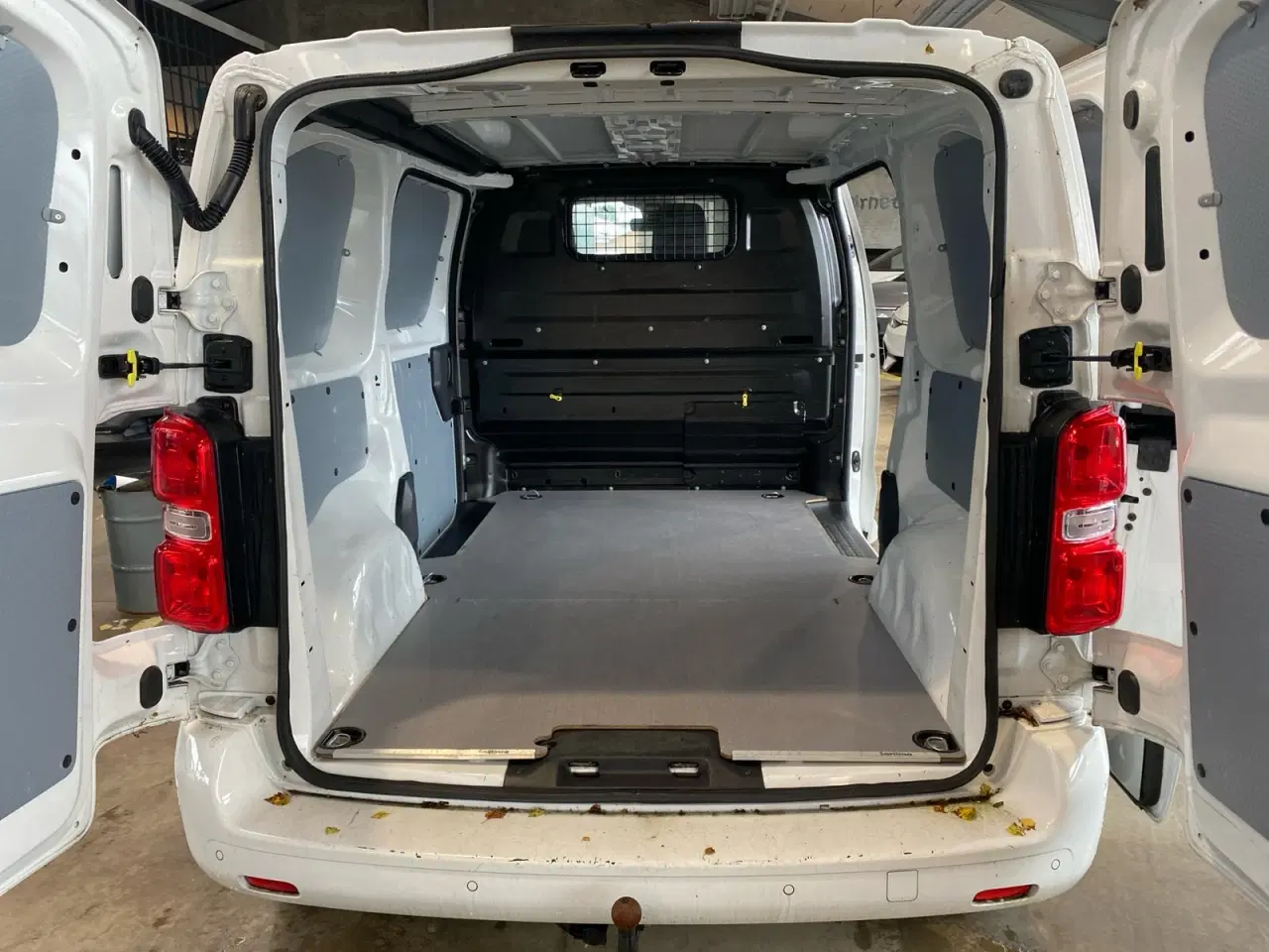 Billede 4 - Peugeot Expert 2,0 BlueHDi 122 L2 Premium Van