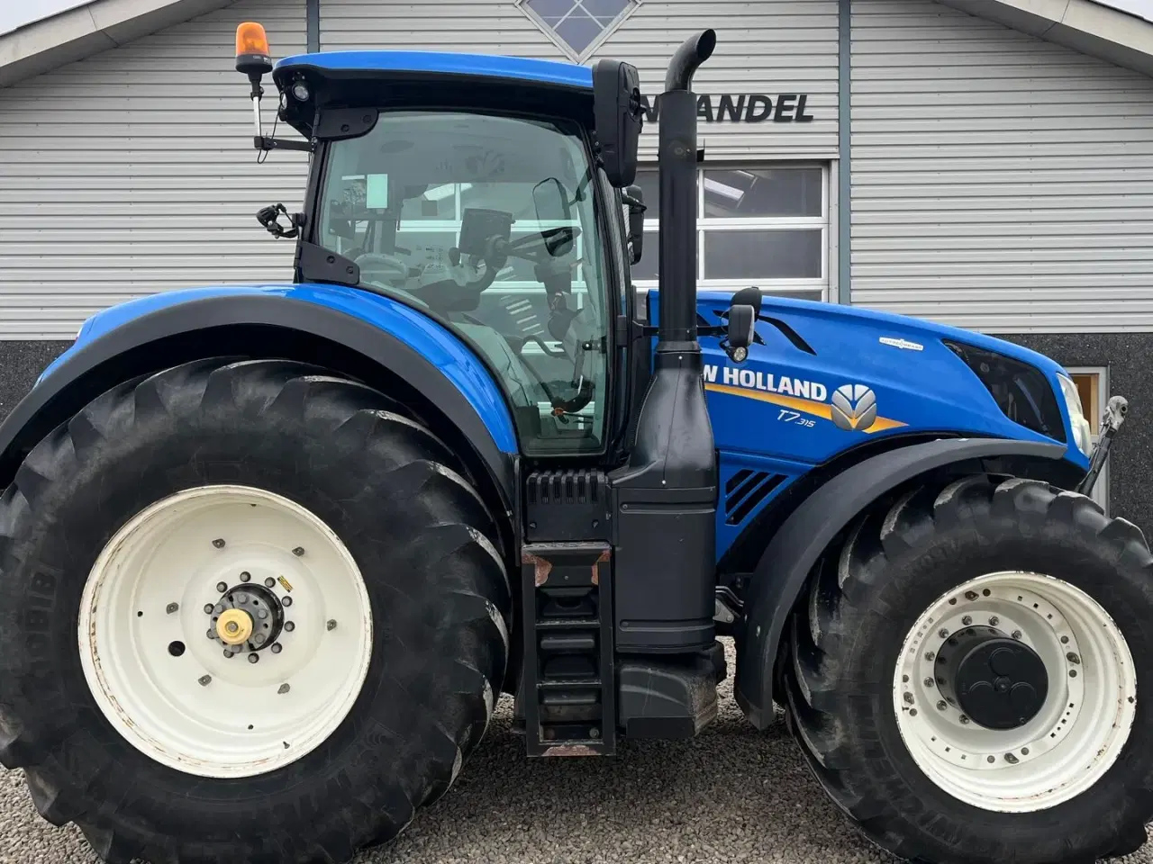 Billede 12 - New Holland T7.315 Med frontlift