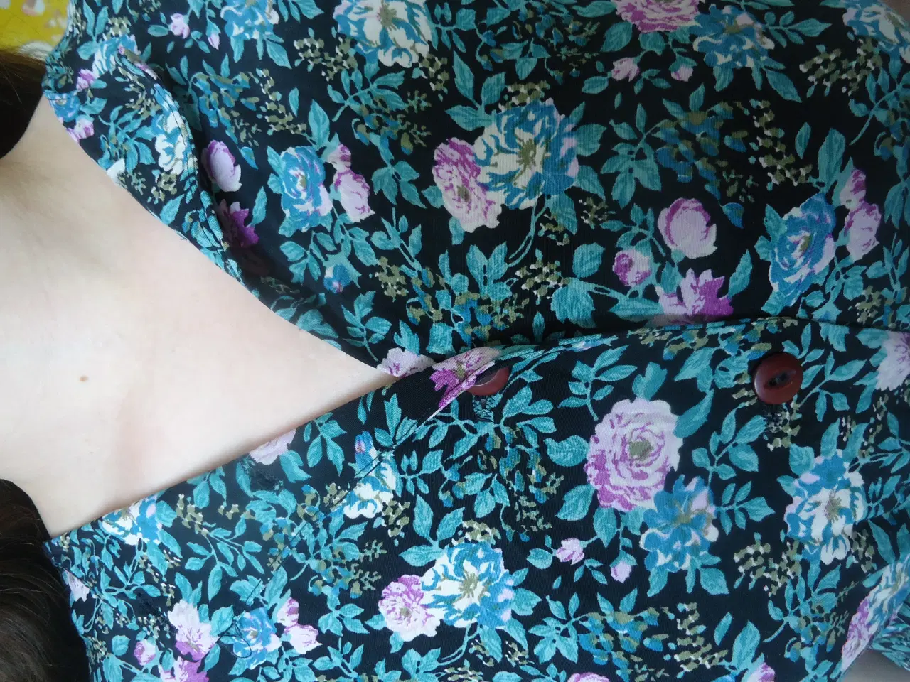 Billede 2 - Vintage kjole: Skøn blomstret 80´er kjole* 