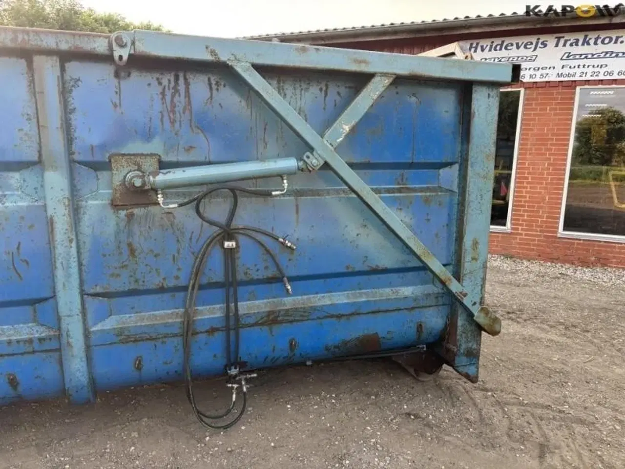 Billede 9 - - - - Container med krog og wier