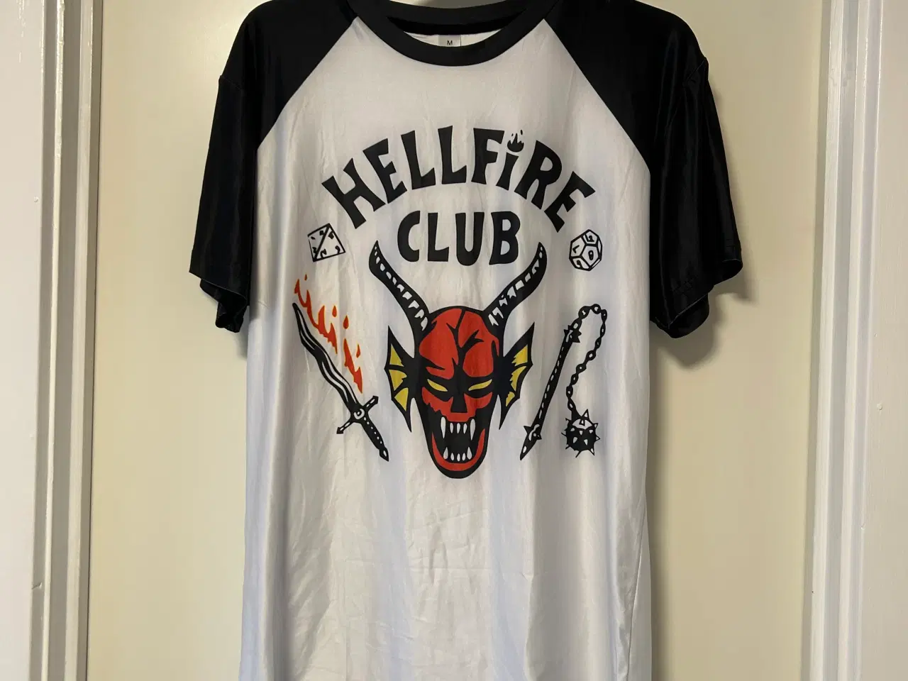 Billede 1 - Stranger Things t-shirt 