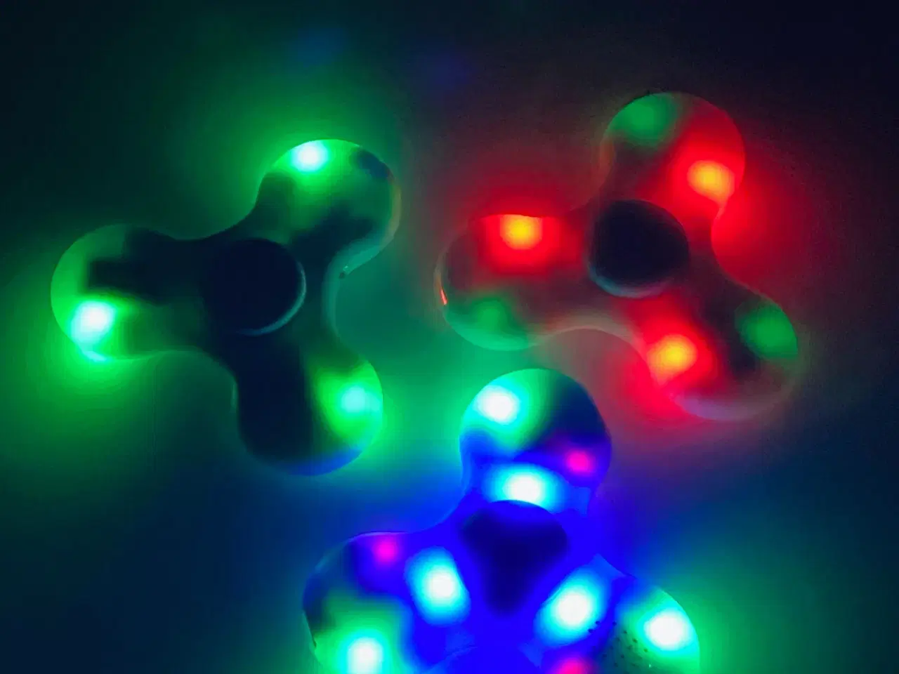 Billede 3 - Fidget spinners med lys og lyd