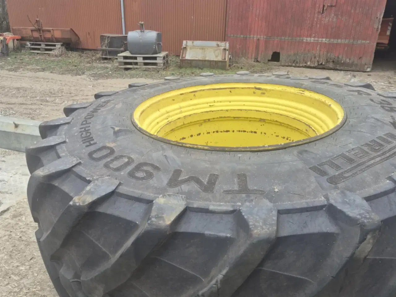 Billede 2 - Tvillingehjul 650/85R38 inkl. hjullåse 