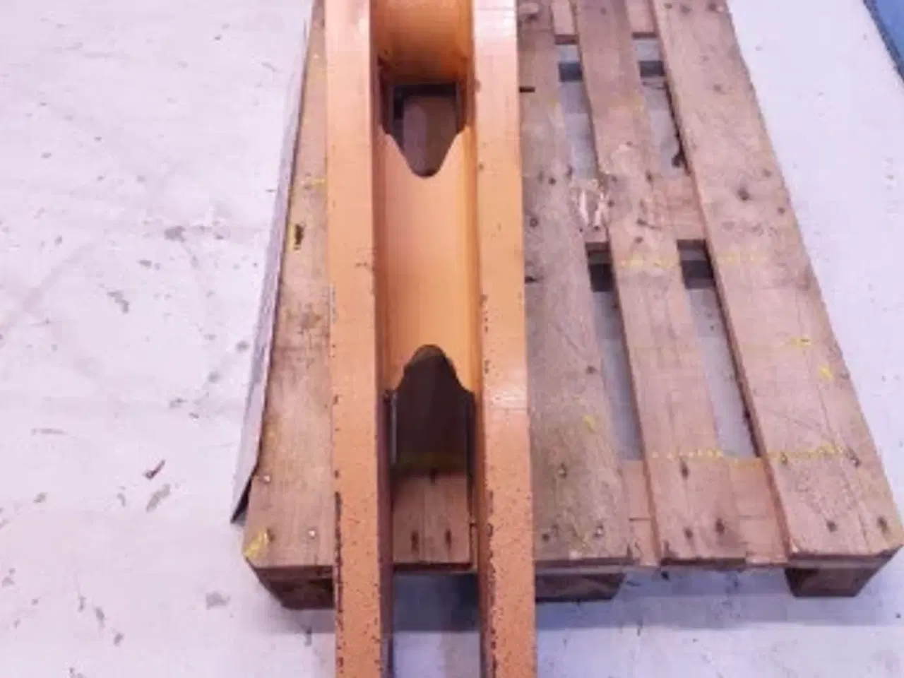 Billede 8 - Case 821E Vinkevægtstang 87305879