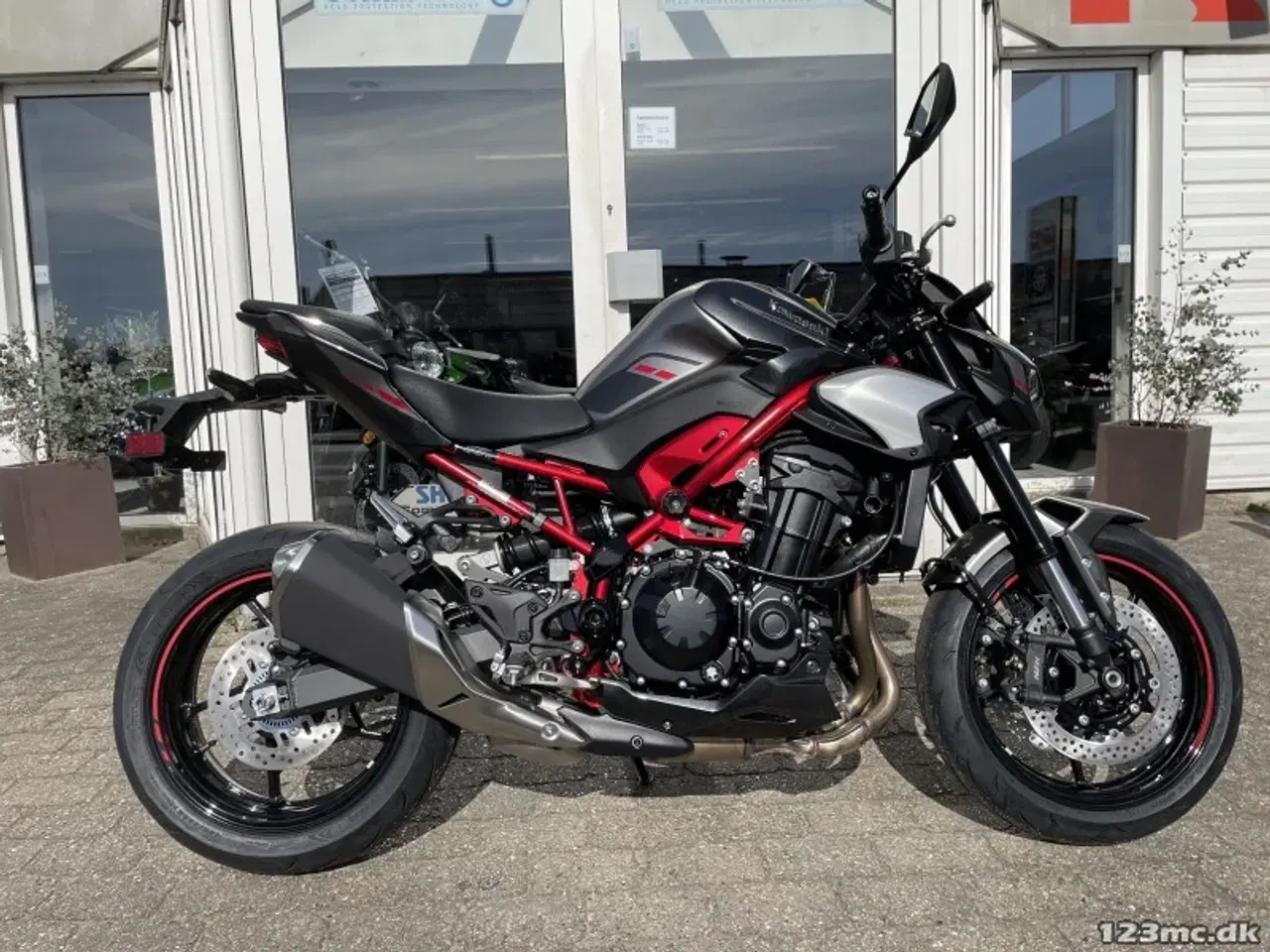 Billede 1 - Kawasaki Z 900 ABS/Fartpilot