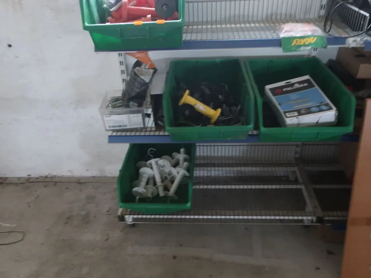 Billede 19 - Sækkevogn, varelager, reservedele, værktøj, reol, opbevaringsvogn m.m.