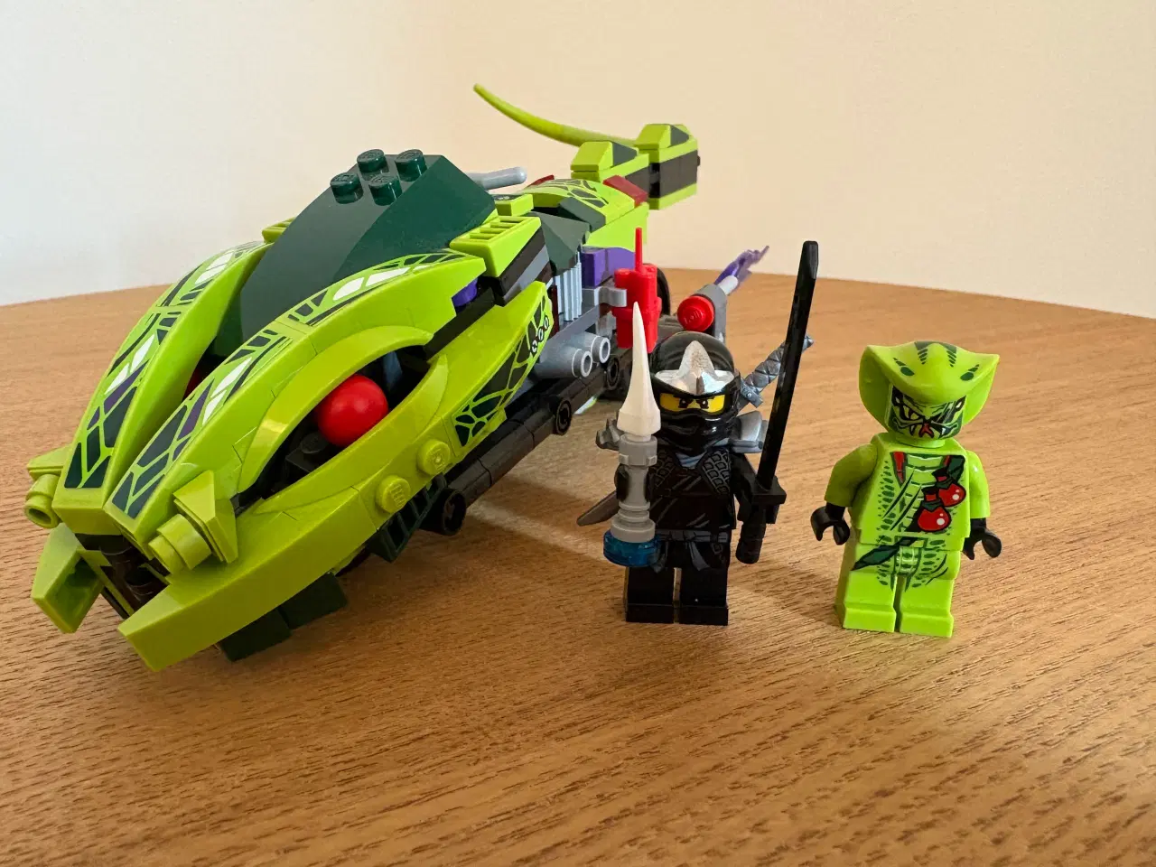 Billede 2 - LEGO Ninjago – Lasha’s Bite Cycle (9447) – Udgået