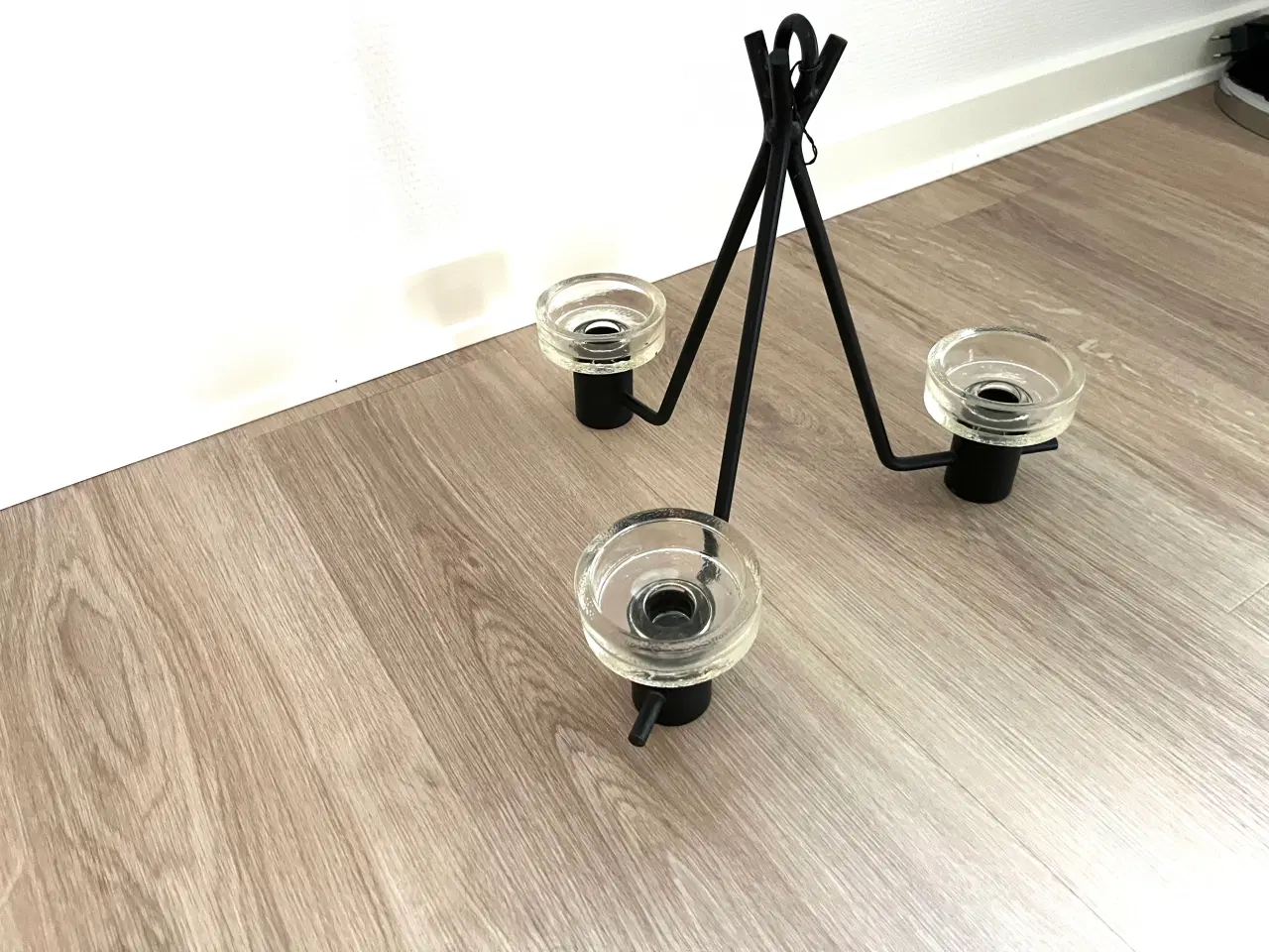 Billede 2 - Fin loftholder til lys