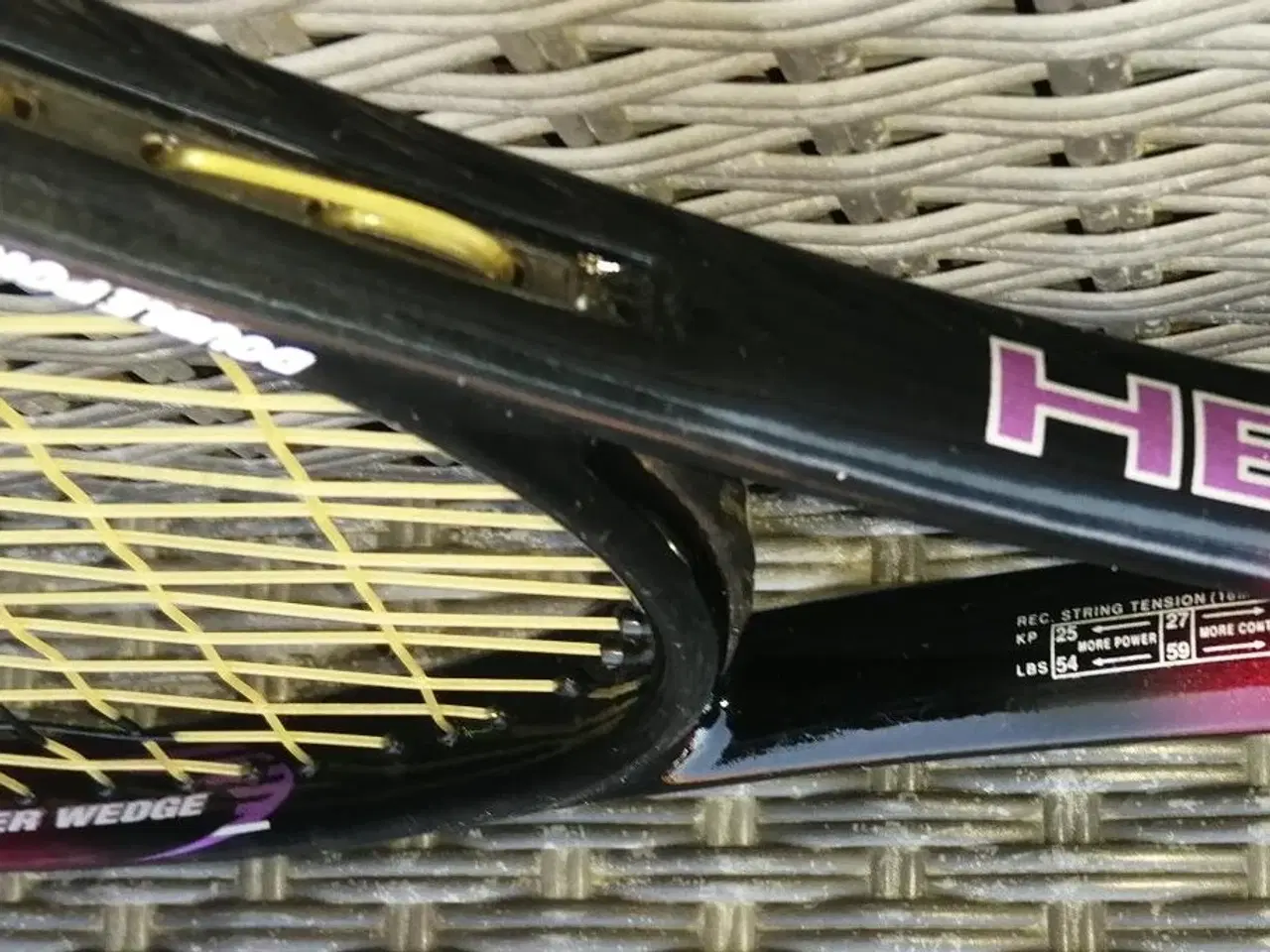 Billede 3 - HEAD MAGIC GRAPHITE, STR. 3, I MEGET FLOT STAND