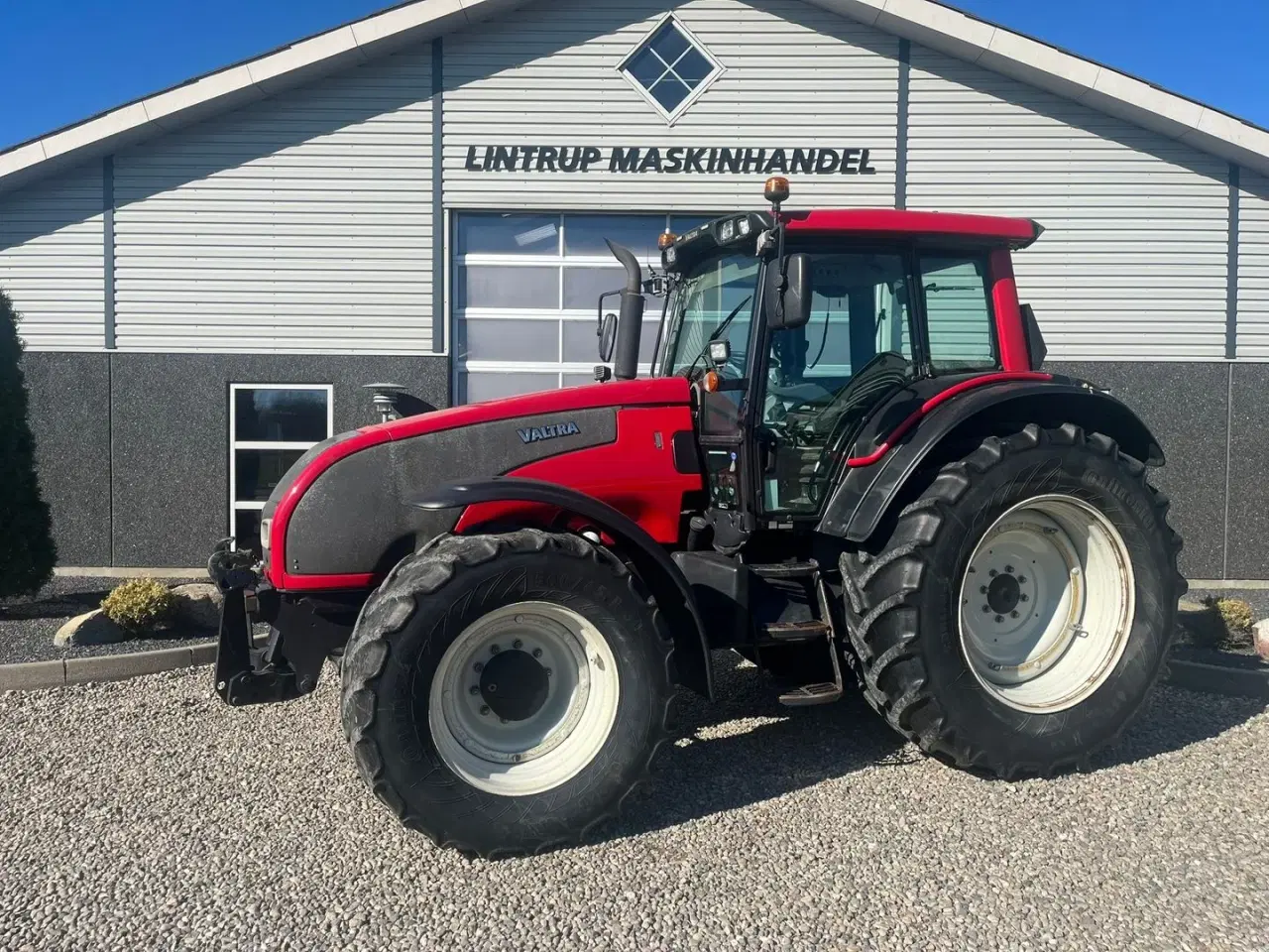 Billede 1 - Valtra T171 Frontlift og fuld affjedring