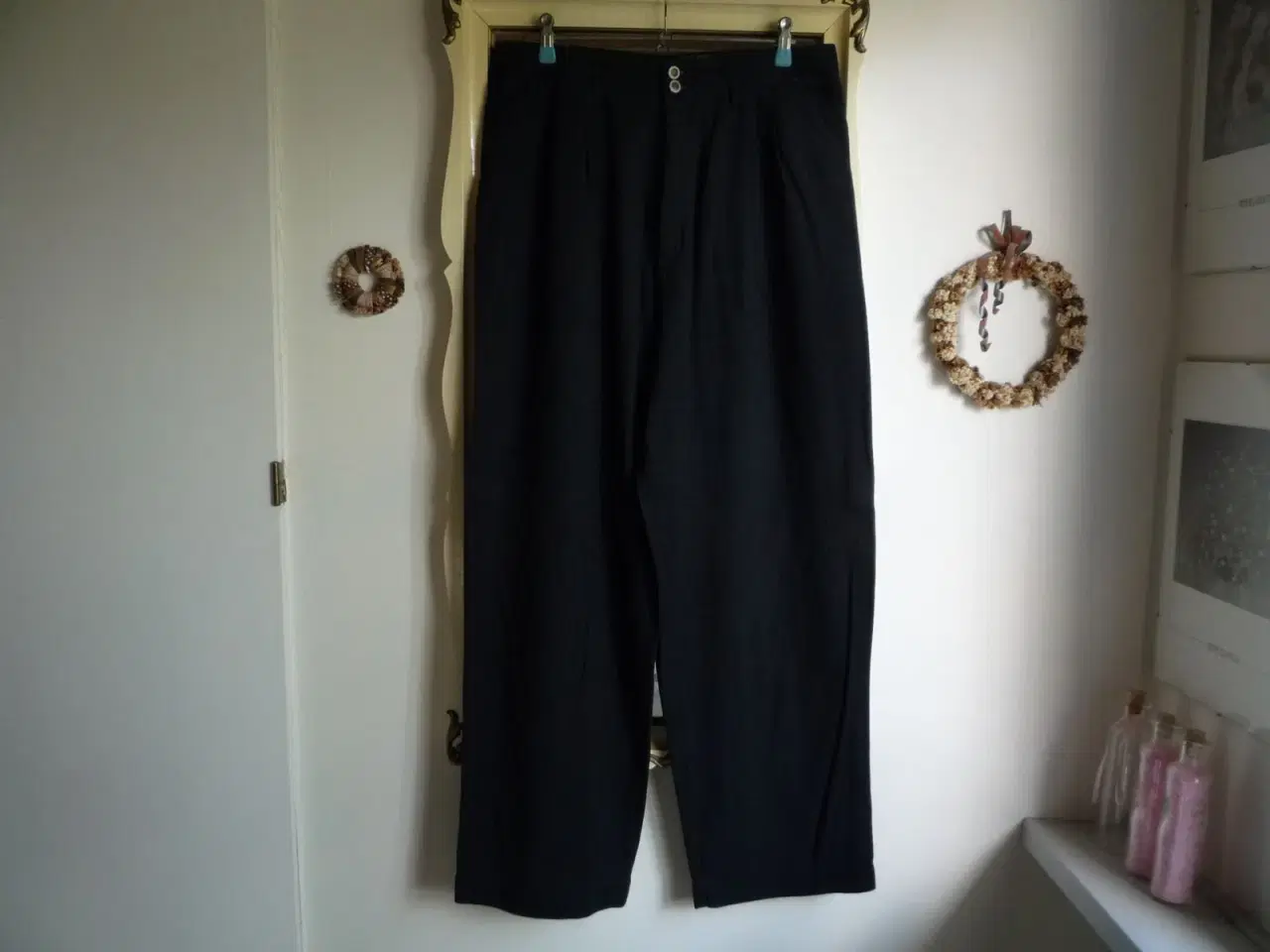 Billede 1 - Sorte lange bukser, mrk. Gelati