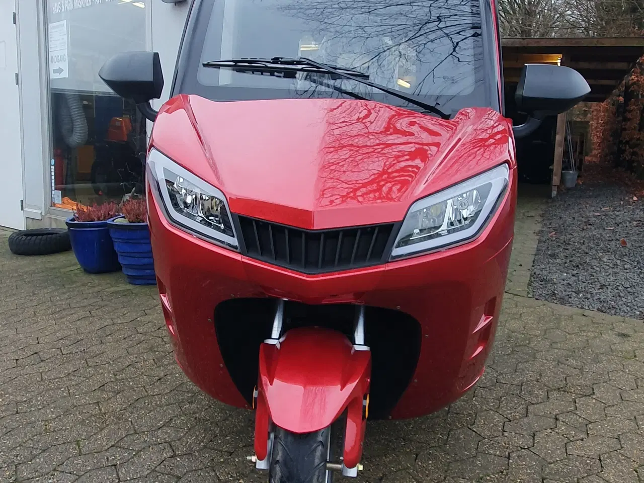 Billede 2 - Kabinescooter 30 km 2 personer