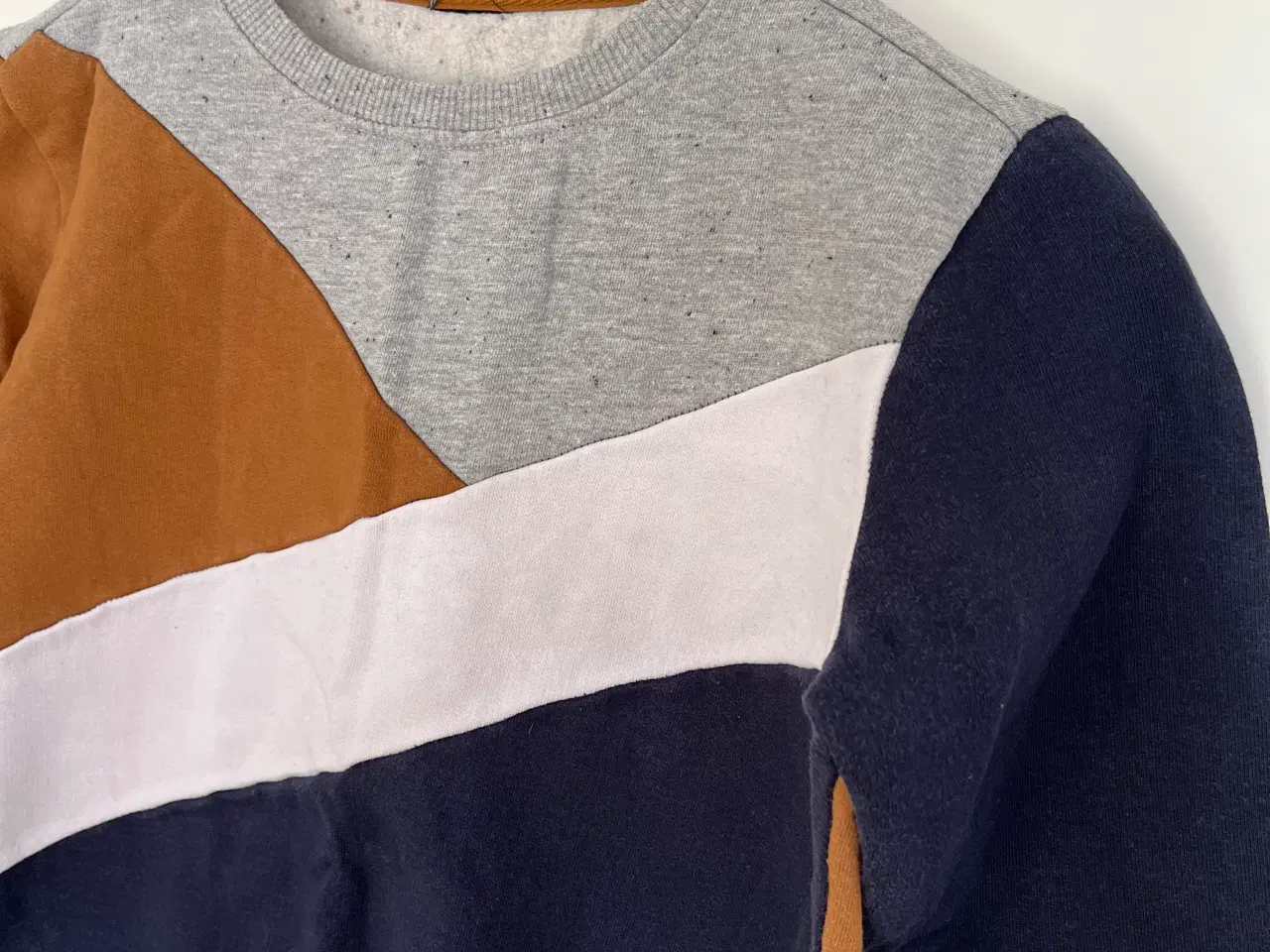 Billede 2 - Sweatshirt