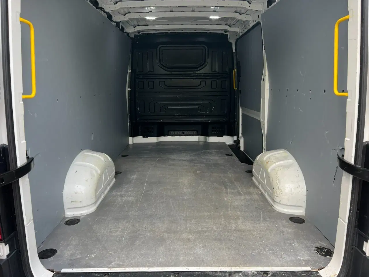 Billede 8 - VW Crafter 35 2,0 TDi 177 Ladvogn L3 aut.