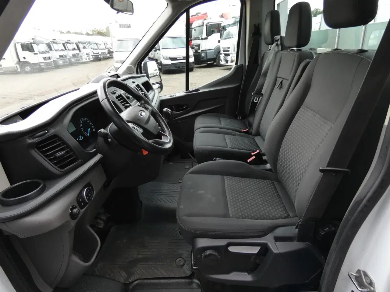 Billede 8 - Ford Transit 350 L3H1 2,0 TDCi Trend 130HK Ladv./Chas. 6g