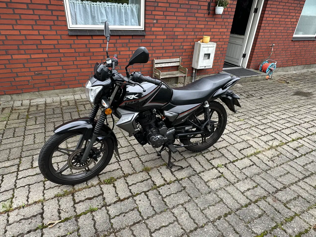 Billede 1 - Keeway rk 125 ccm Årg 2016