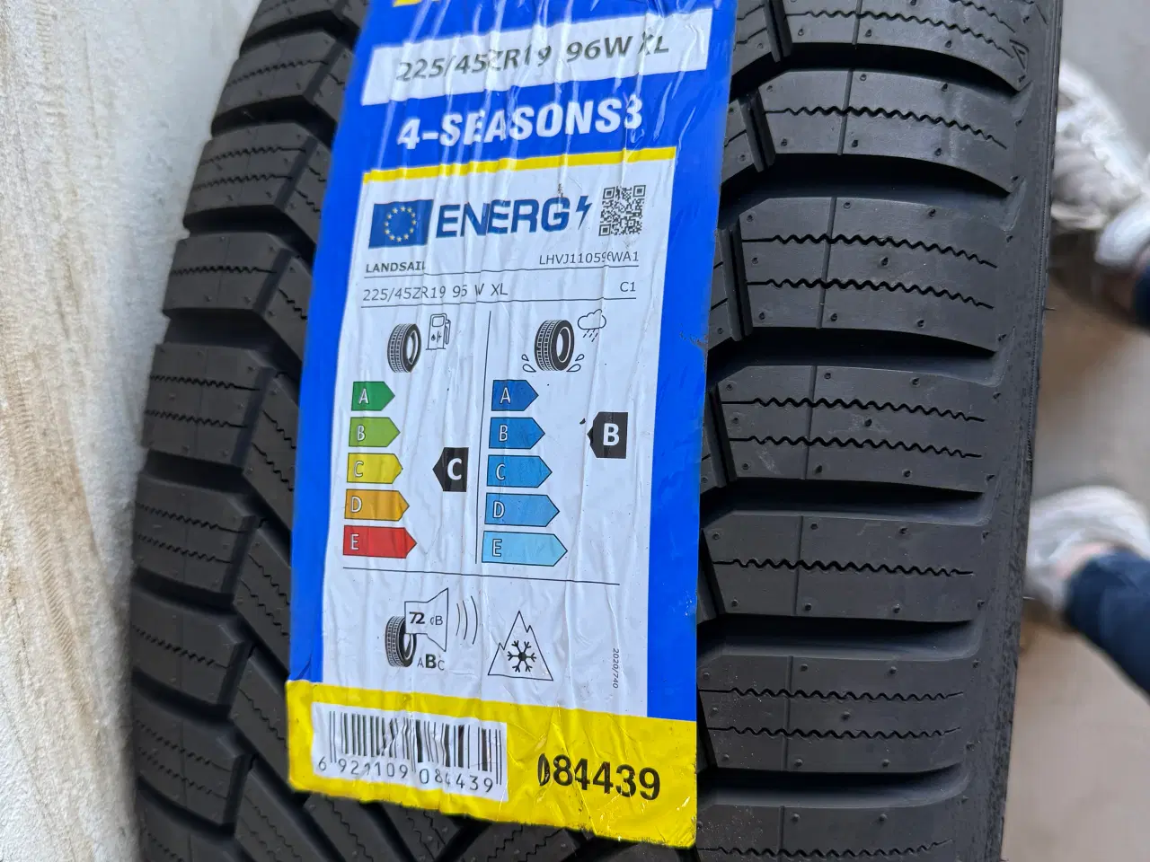 Billede 6 - Fine originale 19” Nissan alufælge med nye dæk