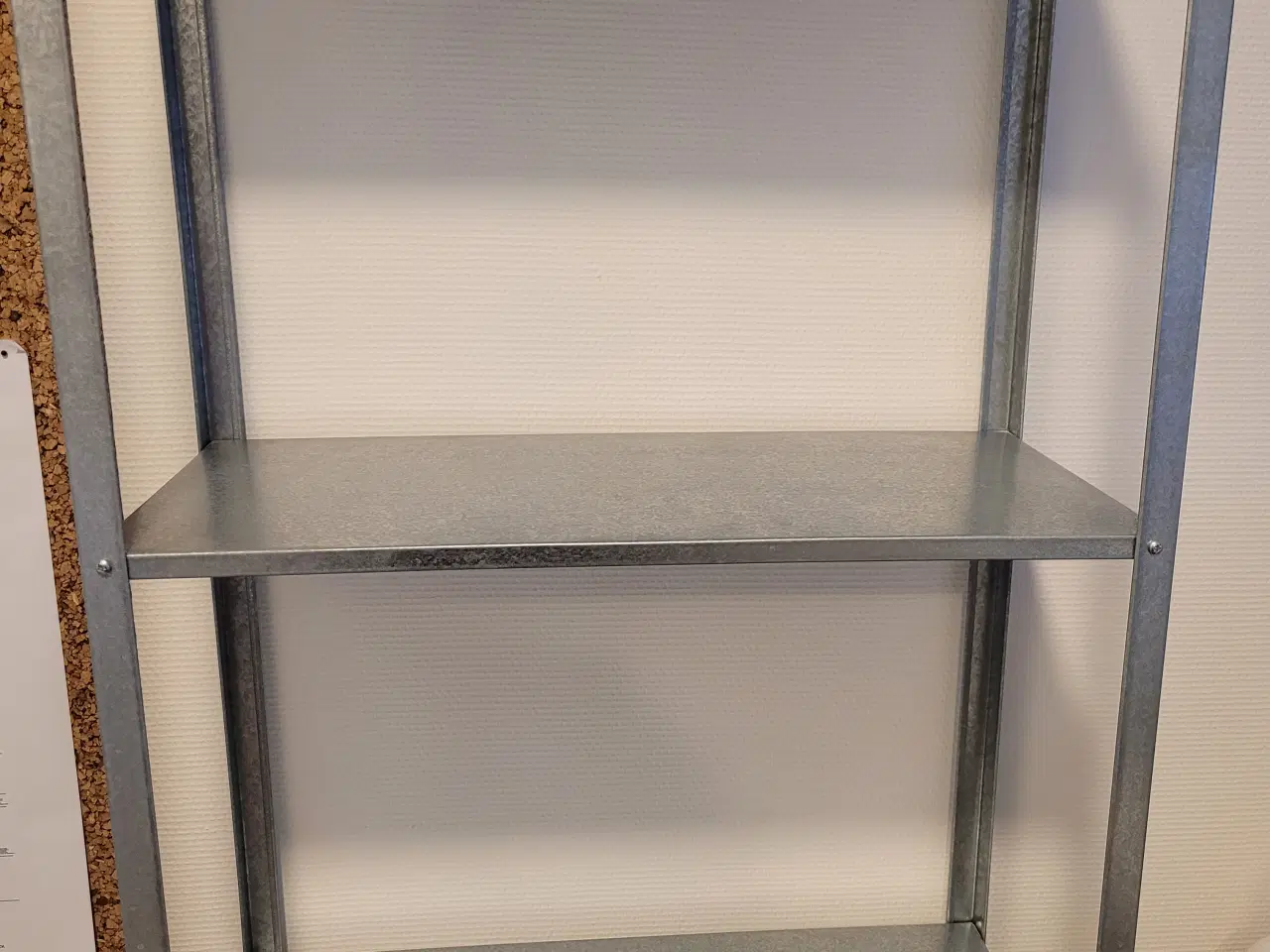 Billede 2 - Gives væk - Ikea reol