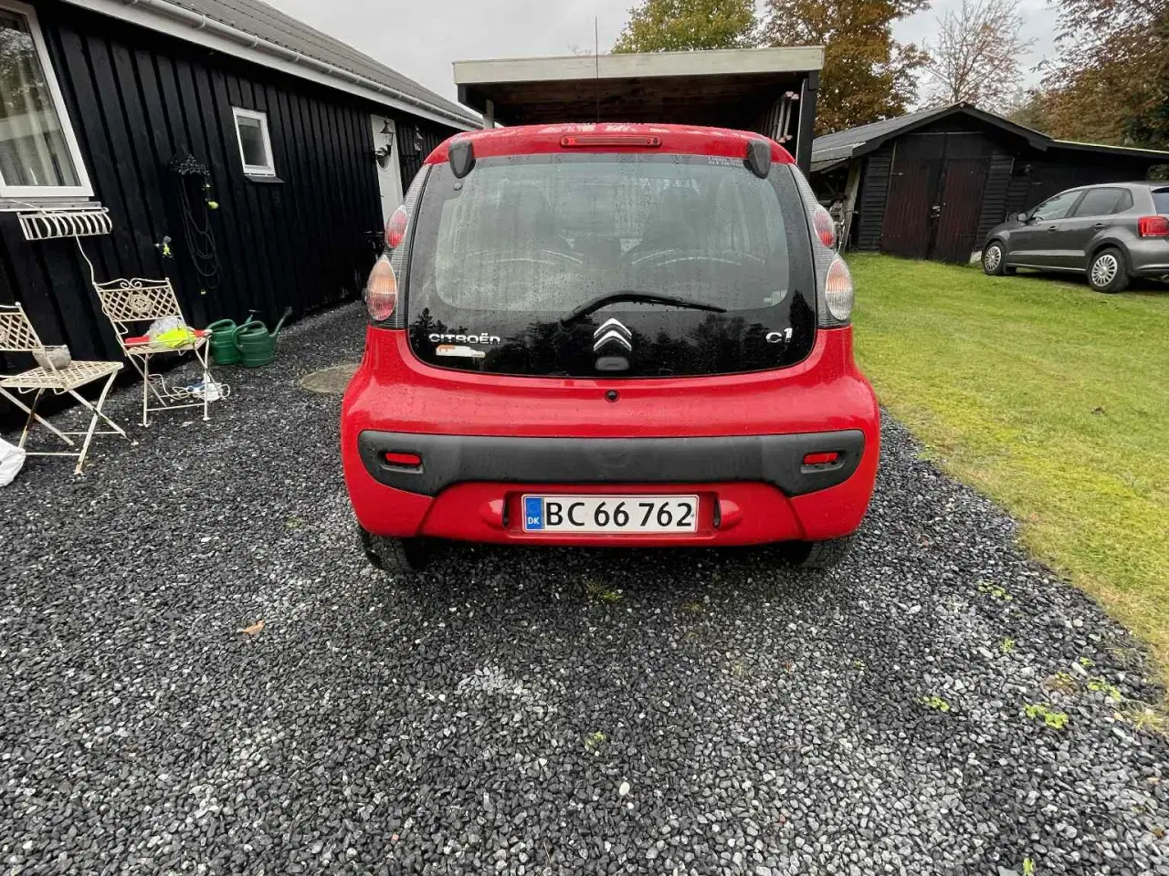 Billede 13 - Fin lille "sparegris" sælges.