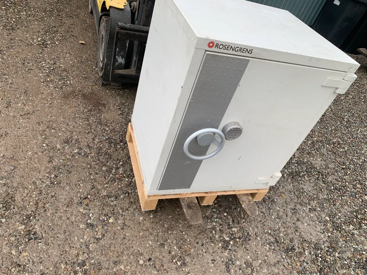 Billede 1 - Brandsikkert pengeskab, meget tungt