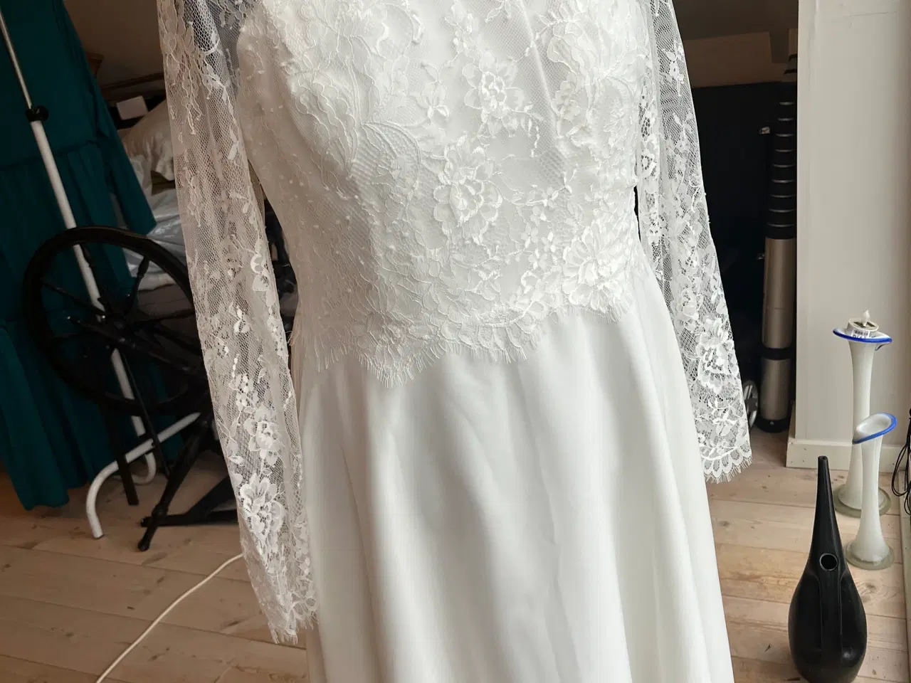 Billede 6 - HELT ny konfirmationskjole