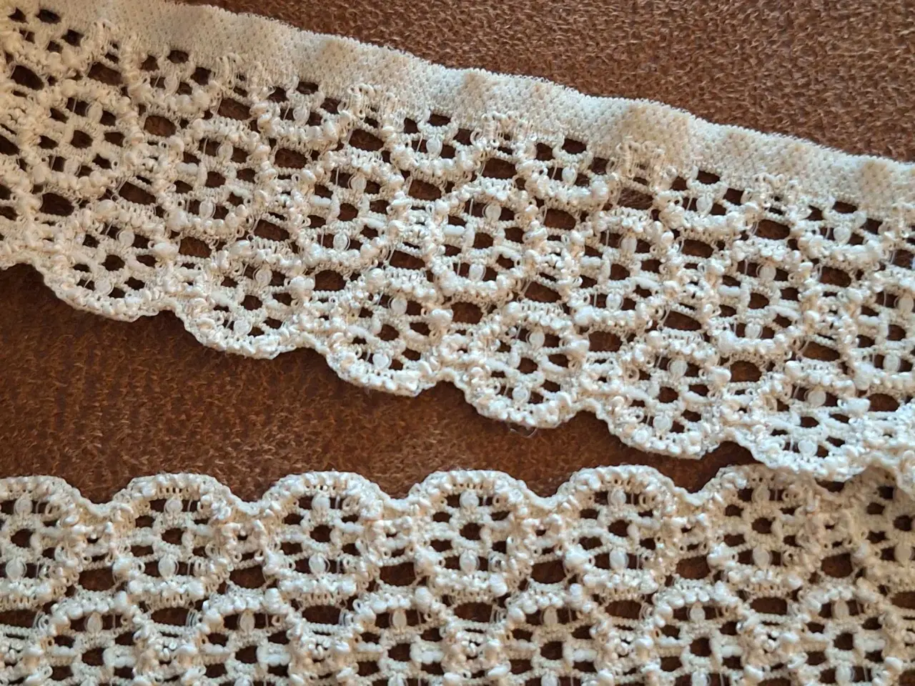 Billede 3 - Blondeelastik beige