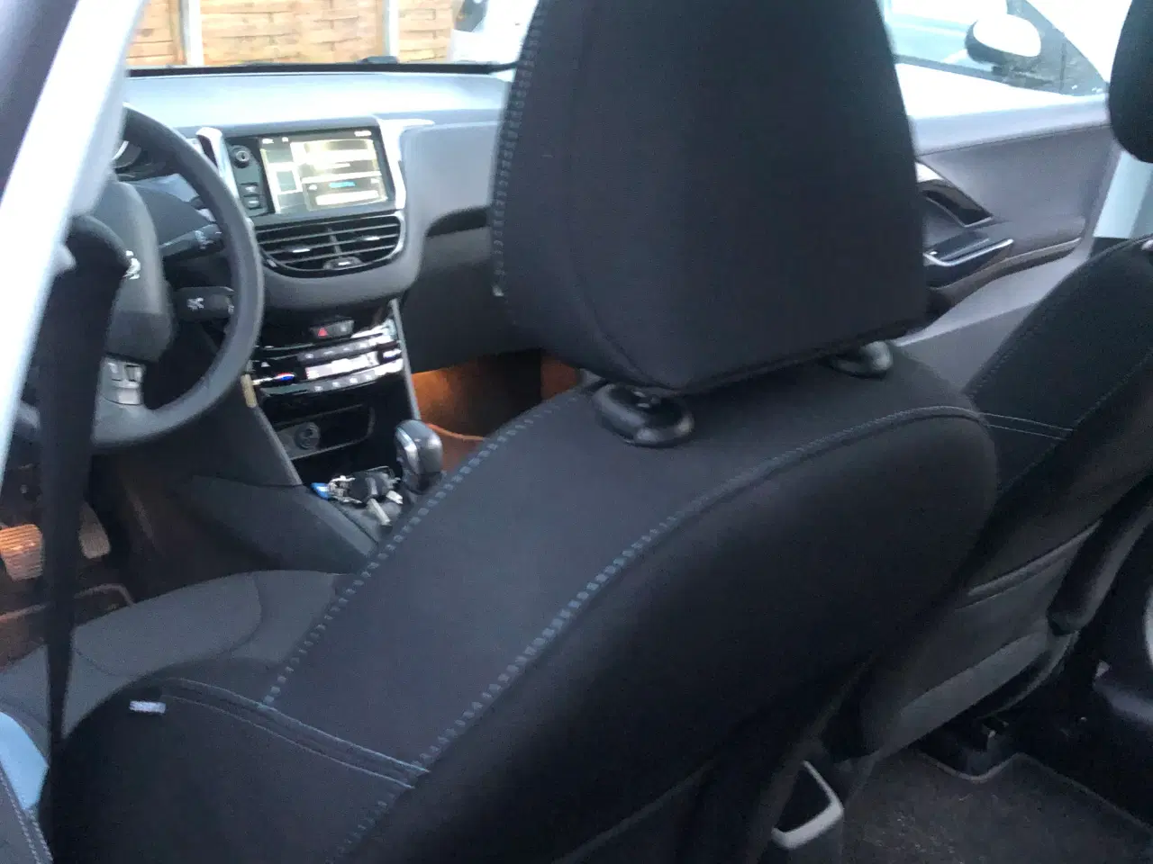 Billede 9 - Peugeot 208 1,2 VTI benzin - nysynet