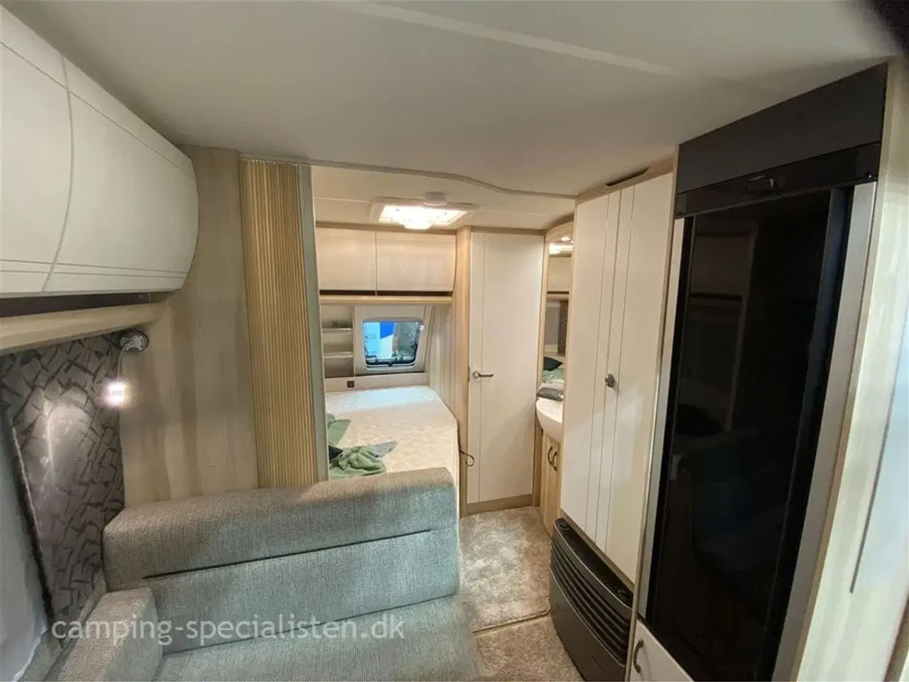 Billede 13 - 2024 - Hobby De Luxe 400 SFE   Hobby De Luxe 400 SFe ny model 2024 kan ses hos Camping -Specialisten.dk