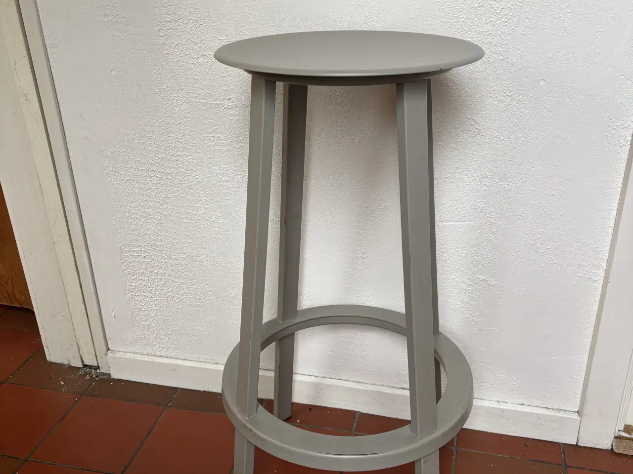 Billede 1 - Barstol,  Hay