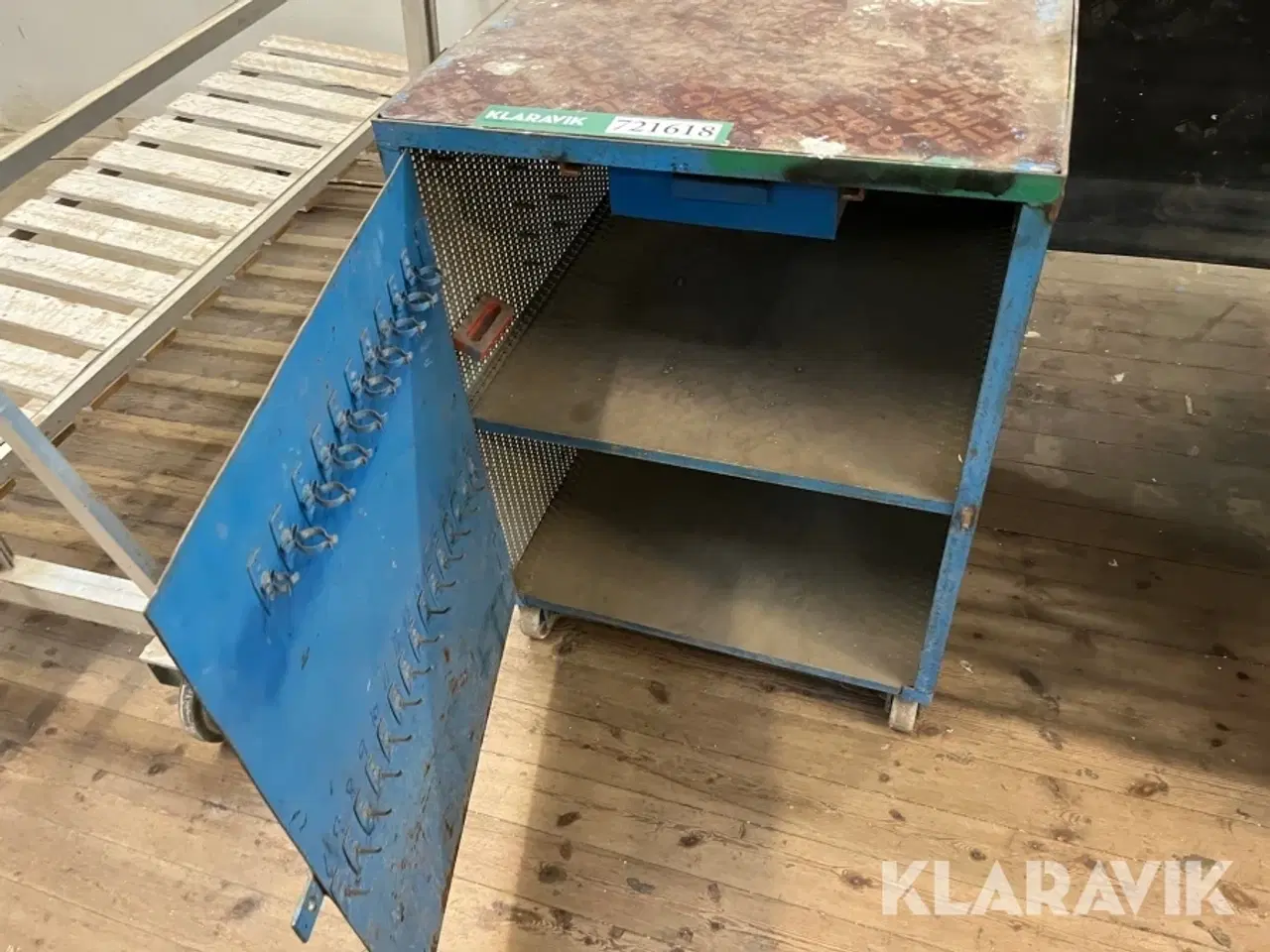 Billede 6 - Arbejdsbord, pladevogn og materielvogn