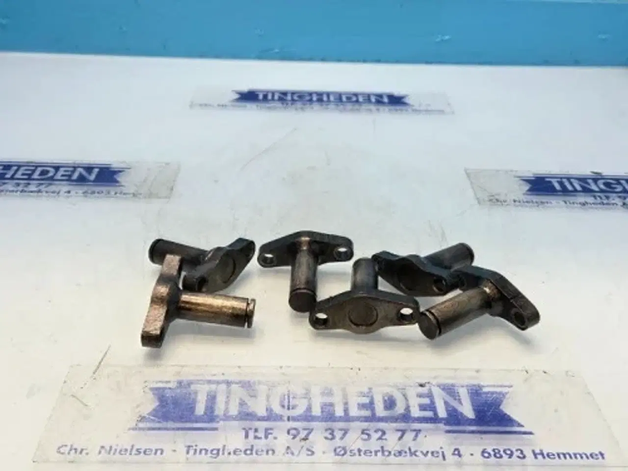 Billede 1 - Iveco F3AE0684D Afstandsstykke 504001460  6Stk