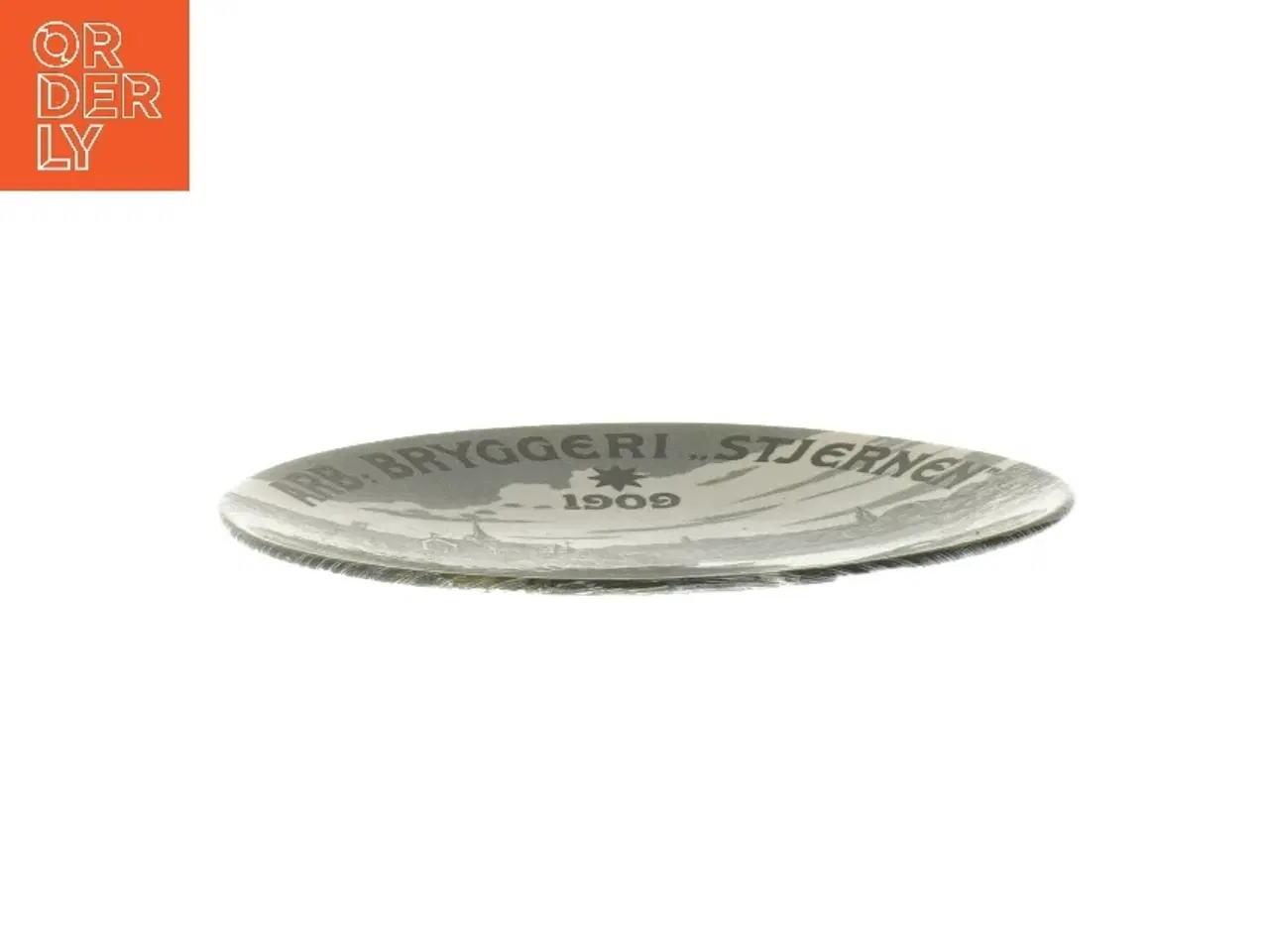 Billede 3 - Dekorativ tallerken med bryggerimotiv (str. Ø 19 cm)