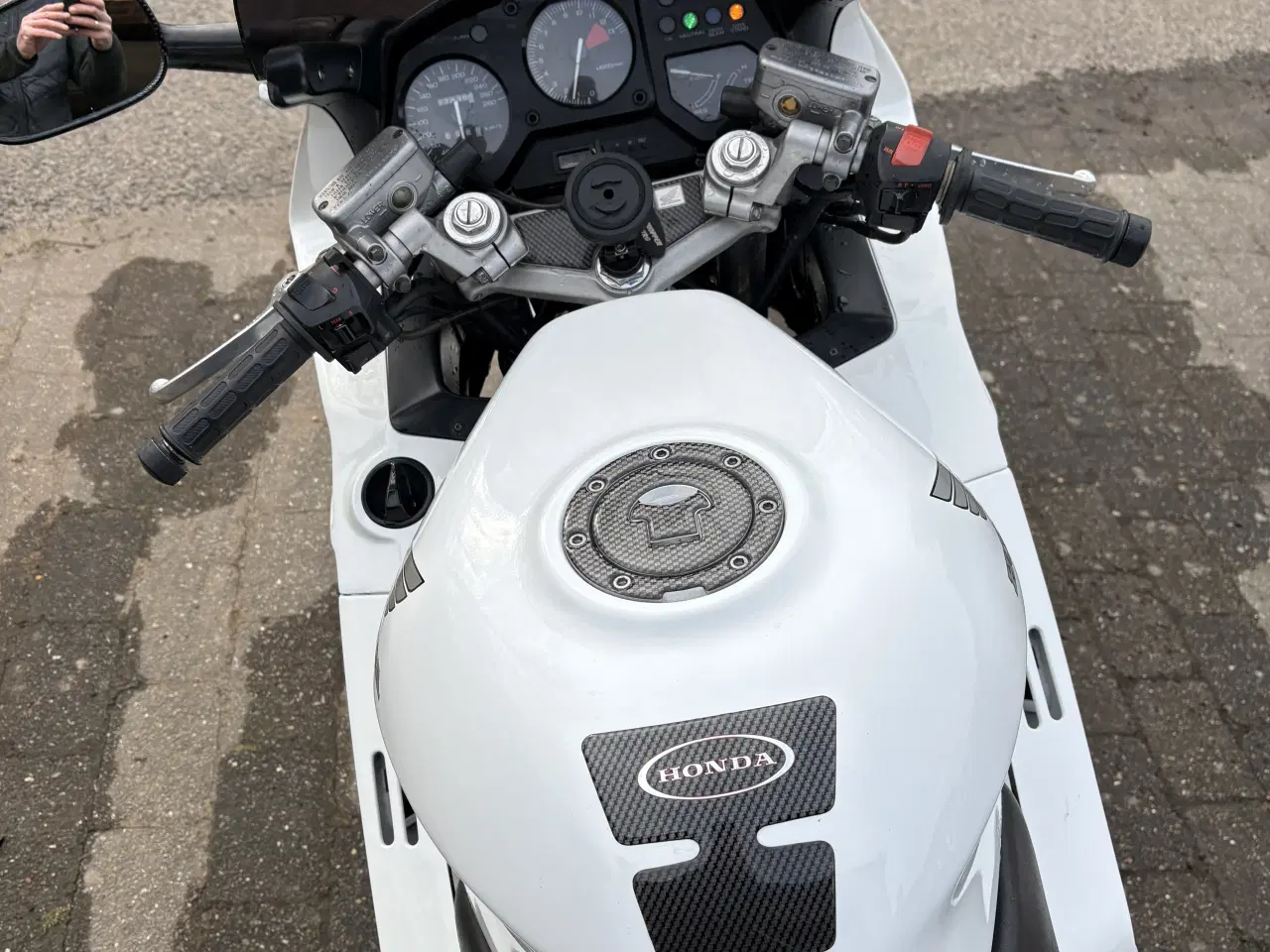 Billede 8 - VFR750 rc36