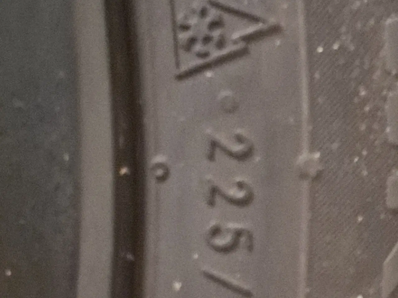 Billede 3 - 4 stk vinterdæk på fælg 