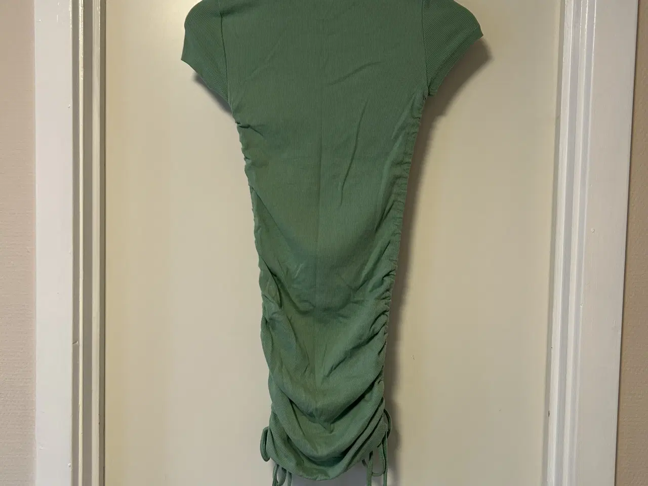 Billede 2 - Bershka kjole i str. XS