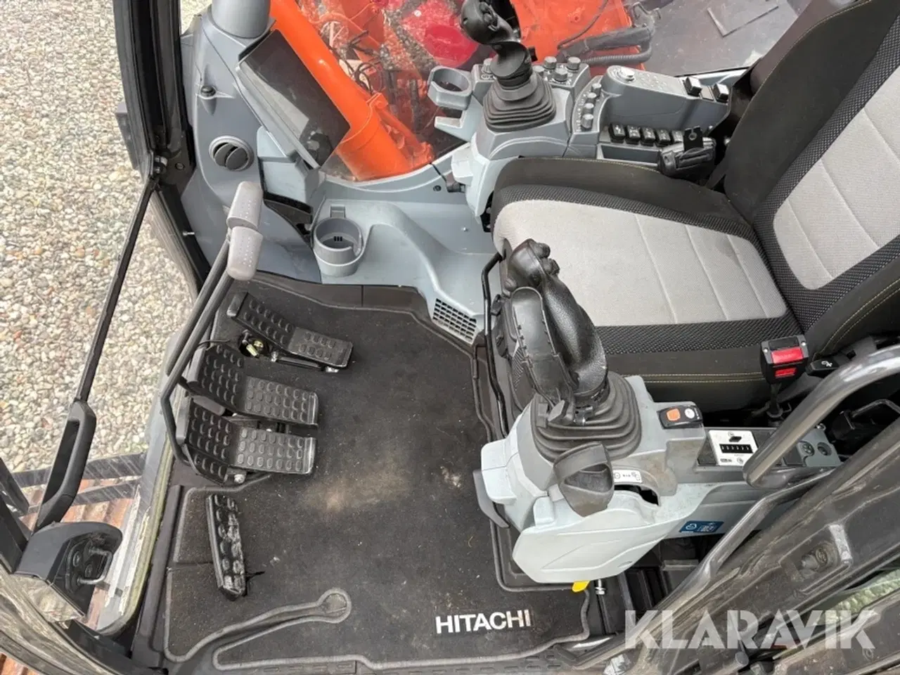 Billede 11 - Gravemaskine Hitachi ZX135US-7