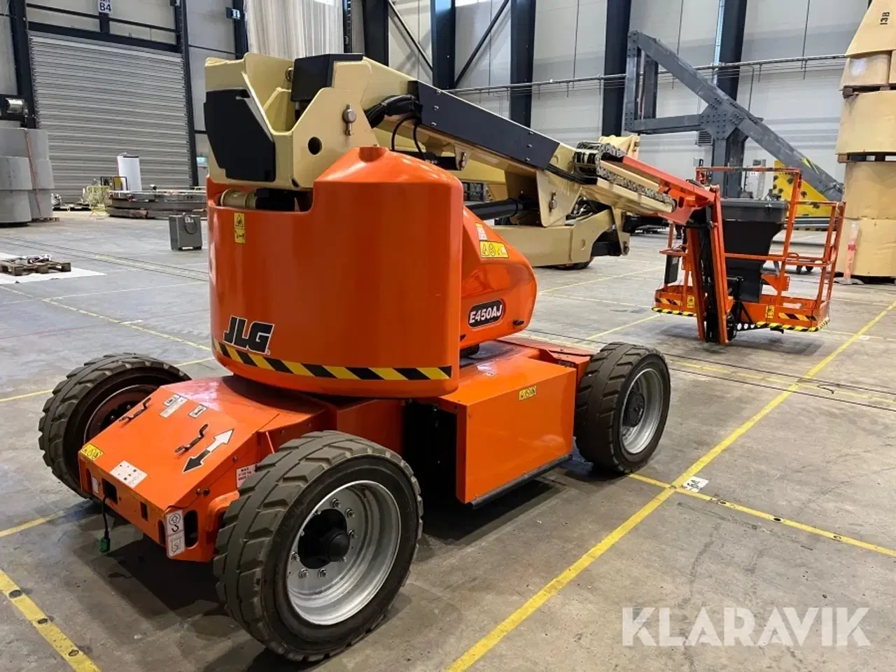 Billede 3 - Bomlift JLG E450AJ 15,7 m 1 styk