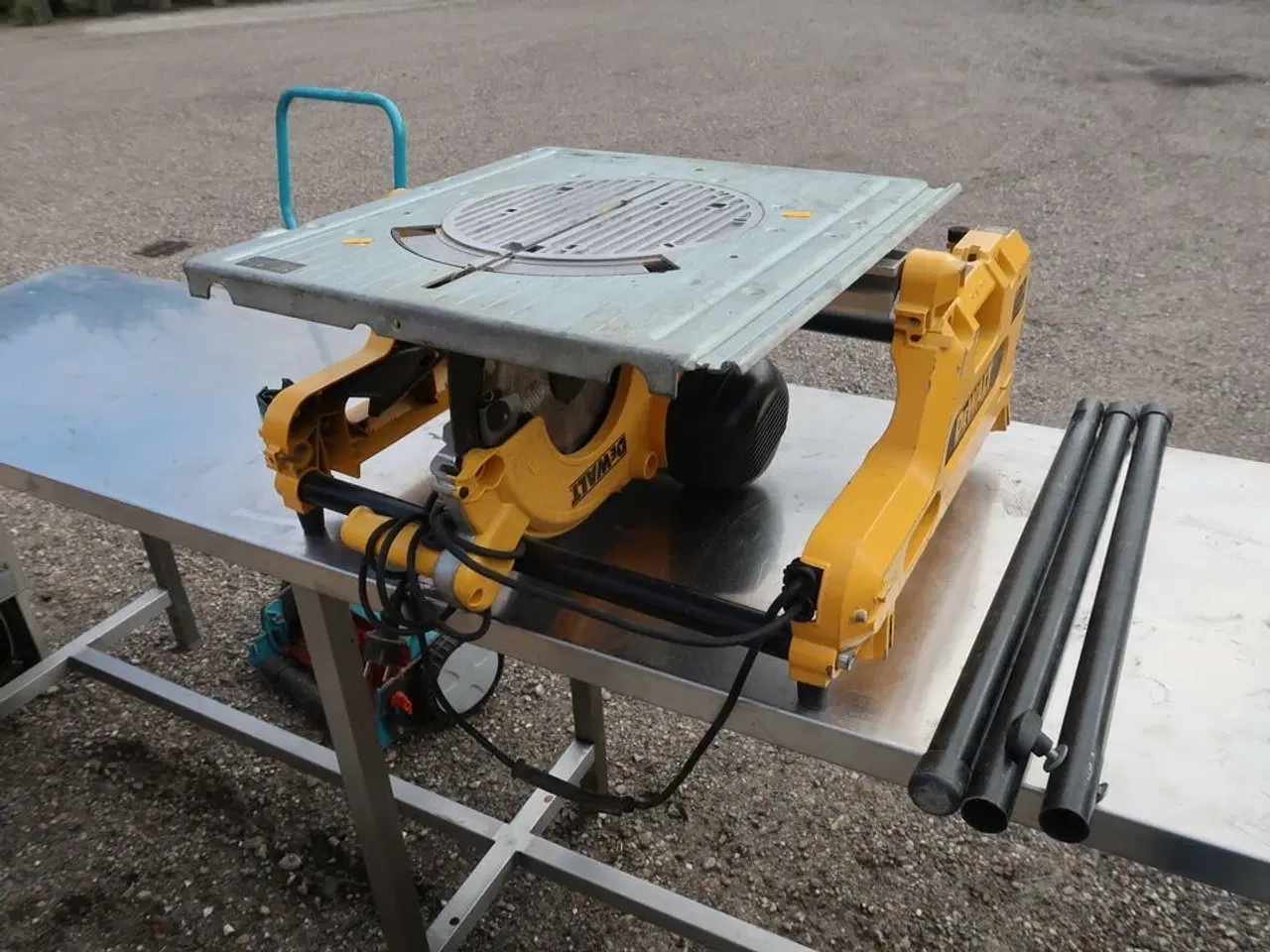 Billede 1 - Kap-/geringssav DEWALT DW743N