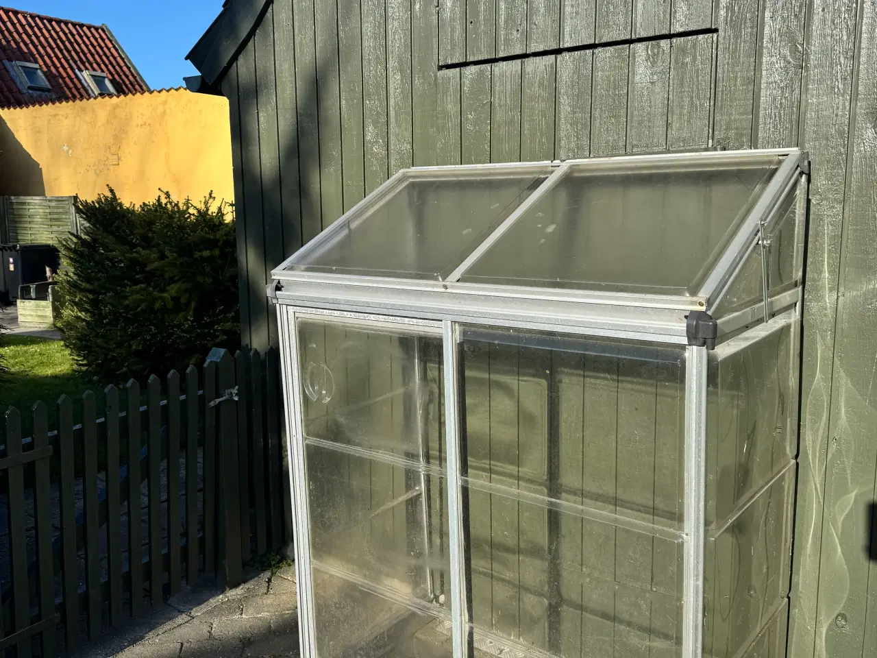 Billede 4 - Vægdrivhus / altandrivhus i aluminium med skydedør